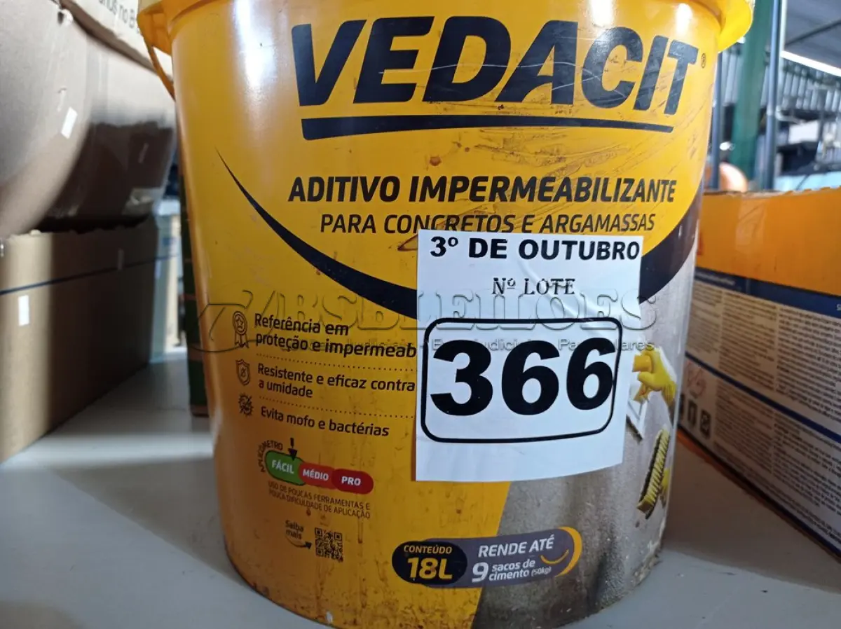 LOTE 366 - 01 BALDE DE VEDACIT, ADITIVO IMPERMEABILIZANTE PARA CONCRETO E ARGAMASSA. (NO ESTADO) ATENÇÃO! FAZER A VISITAÇÃO ANTES DE ARREMATAR, NÃO SABEMOS SE FUNCIONA. LEILÃO NÃO TEM GARANTIA E NEM DEVOLUÇÃO, SUJEITO A POSSÍVEIS AVARIAS VISÍVEIS/OCULTAS E/OU AUSÊNCIA DE COMPONENTES.