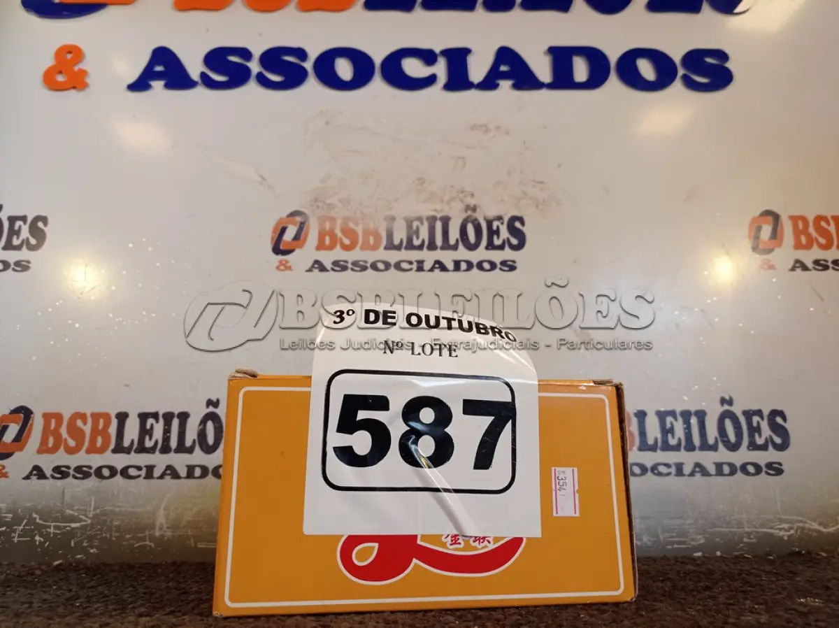 LOTE 587 - 10 PEÇAS PARA TELEFONE SAMSUNG J7 METAL. (NO ESTADO) ATENÇÃO! FAZER A VISITAÇÃO ANTES DE ARREMATAR, NÃO SABEMOS SE FUNCIONA. LEILÃO NÃO TEM GARANTIA E NEM DEVOLUÇÃO, SUJEITO A POSSÍVEIS AVARIAS VISÍVEIS/OCULTAS E/OU AUSÊNCIA DE COMPONENTES.