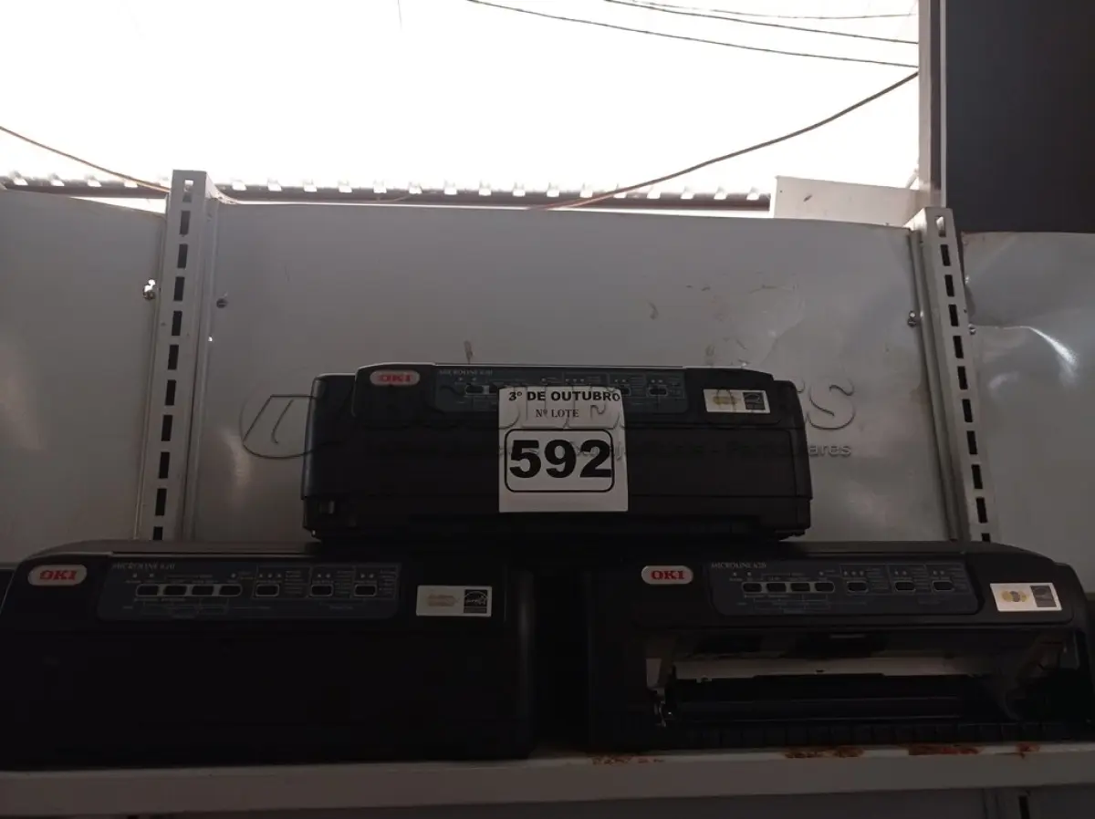 LOTE 592 - 03 IMPRESSORAS MATRICIAIS OKI MICROLINE 620. (NO ESTADO) ATENÇÃO! FAZER A VISITAÇÃO ANTES DE ARREMATAR, NÃO SABEMOS SE FUNCIONA. LEILÃO NÃO TEM GARANTIA E NEM DEVOLUÇÃO, SUJEITO A POSSÍVEIS AVARIAS VISÍVEIS/OCULTAS E/OU AUSÊNCIA DE COMPONENTES.