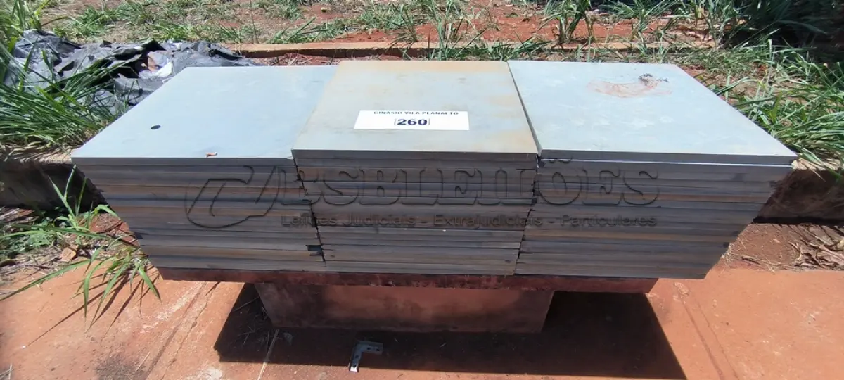 LOTE 260 - 01 LOTE COM PEDRAS ARDÓSIA NA COR CINZA (NO ESTADO, NÃO SABEMOS SE FUNCIONA. LEILÃO NÃO TEM GARANTIA E NEM DEVOLUÇÃO).