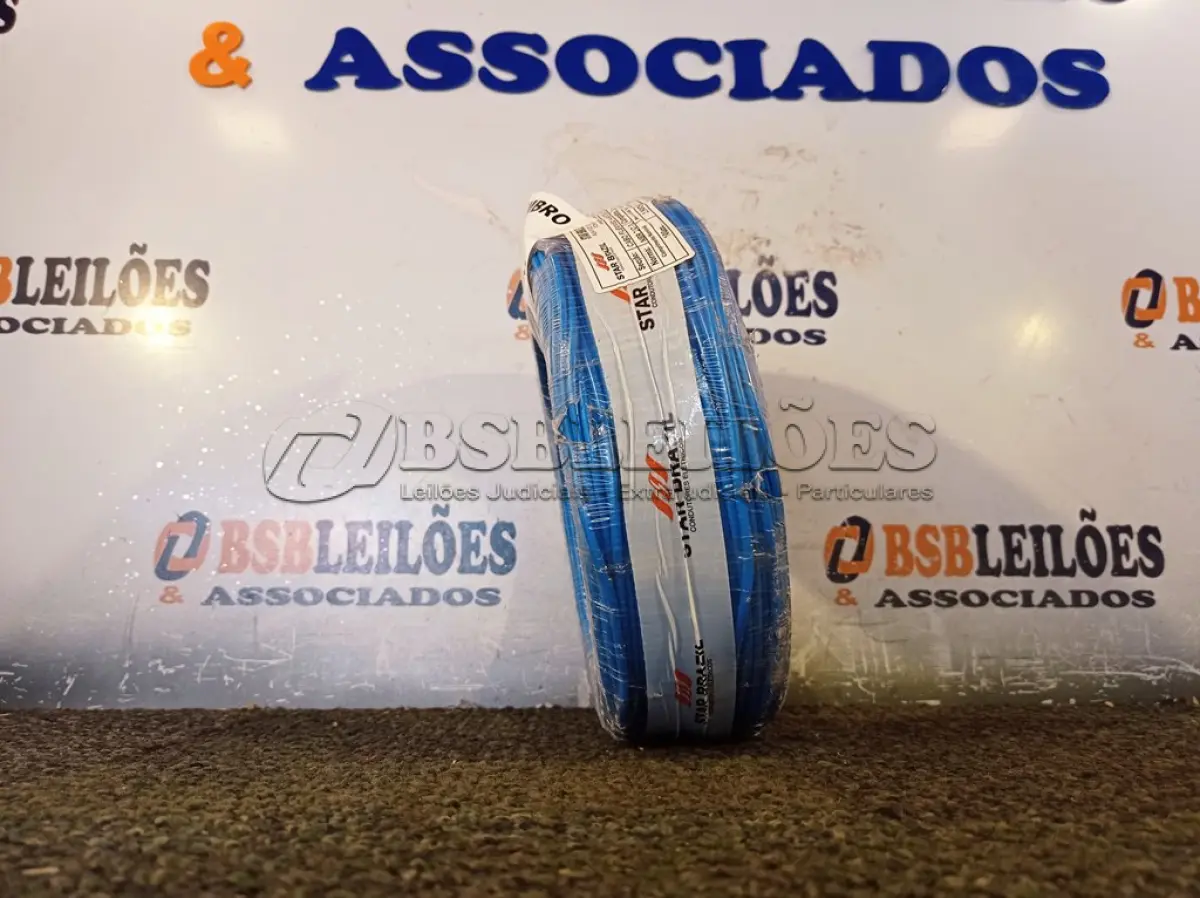 LOTE 090 - 01 ROLO DE CABO FLEXÍVEL 100M 1X2,5MM NA COR AZUL(NOVO). (NO ESTADO) ATENÇÃO! FAZER A VISITAÇÃO ANTES DE ARREMATAR, NÃO SABEMOS SE FUNCIONA. LEILÃO NÃO TEM GARANTIA E NEM DEVOLUÇÃO, SUJEITO A POSSÍVEIS AVARIAS VISÍVEIS/OCULTAS E/OU AUSÊNCIA DE COMPONENTES.