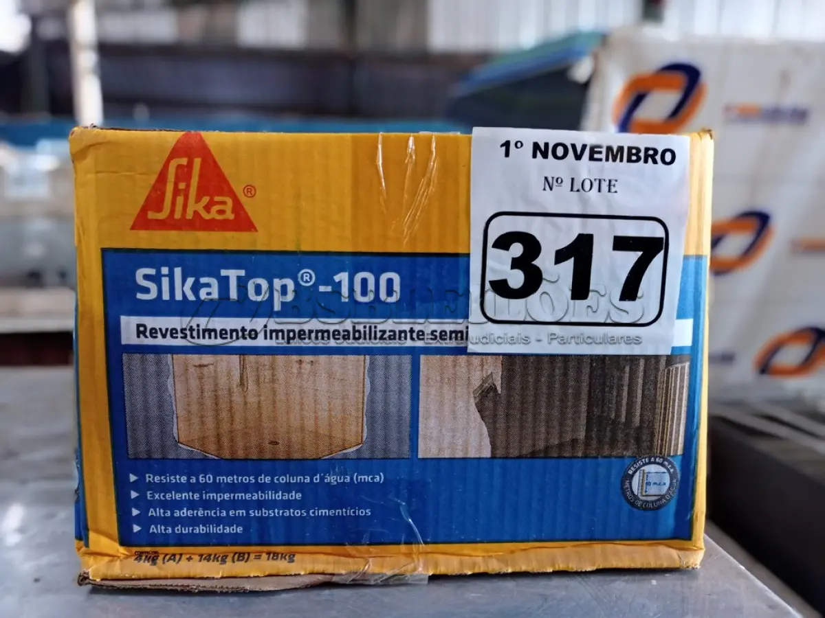 LOTE 317 - 02 CAIXAS DE SIKA TOP-100, REVESTIMENTO IMPERMEABILIZANTE SEMI-FLEXIVEL 18KG. (NO ESTADO) ATENÇÃO! FAZER A VISITAÇÃO ANTES DE ARREMATAR, NÃO SABEMOS SE FUNCIONA. LEILÃO NÃO TEM GARANTIA E NEM DEVOLUÇÃO, SUJEITO A POSSÍVEIS AVARIAS VISÍVEIS/OCULTAS E/OU AUSÊNCIA DE COMPONENTES.