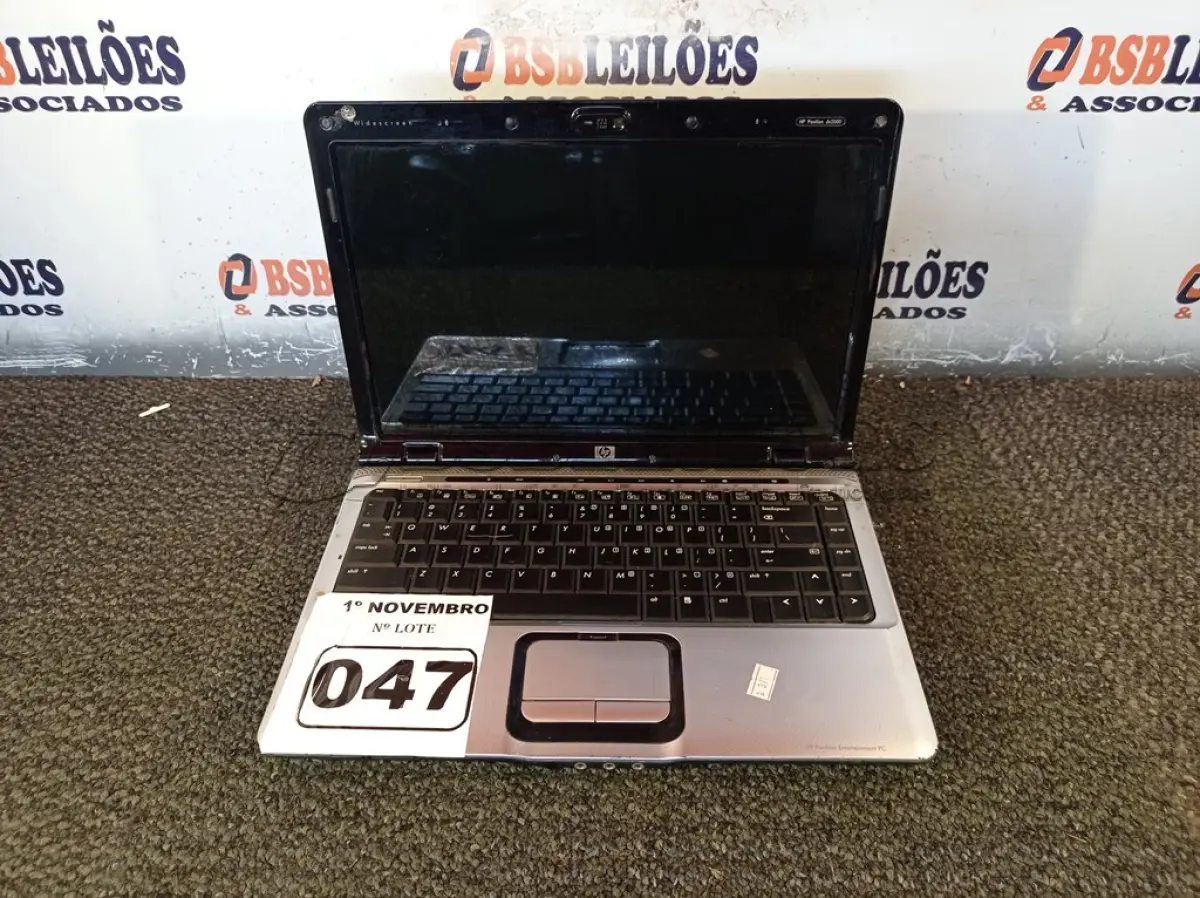 LOTE 047 - 01 NOTEBOOK MARCA HP. (NO ESTADO) ATENÇÃO! FAZER A VISITAÇÃO ANTES DE ARREMATAR, NÃO SABEMOS SE FUNCIONA. LEILÃO NÃO TEM GARANTIA E NEM DEVOLUÇÃO, SUJEITO A POSSÍVEIS AVARIAS VISÍVEIS/OCULTAS E/OU AUSÊNCIA DE COMPONENTES.