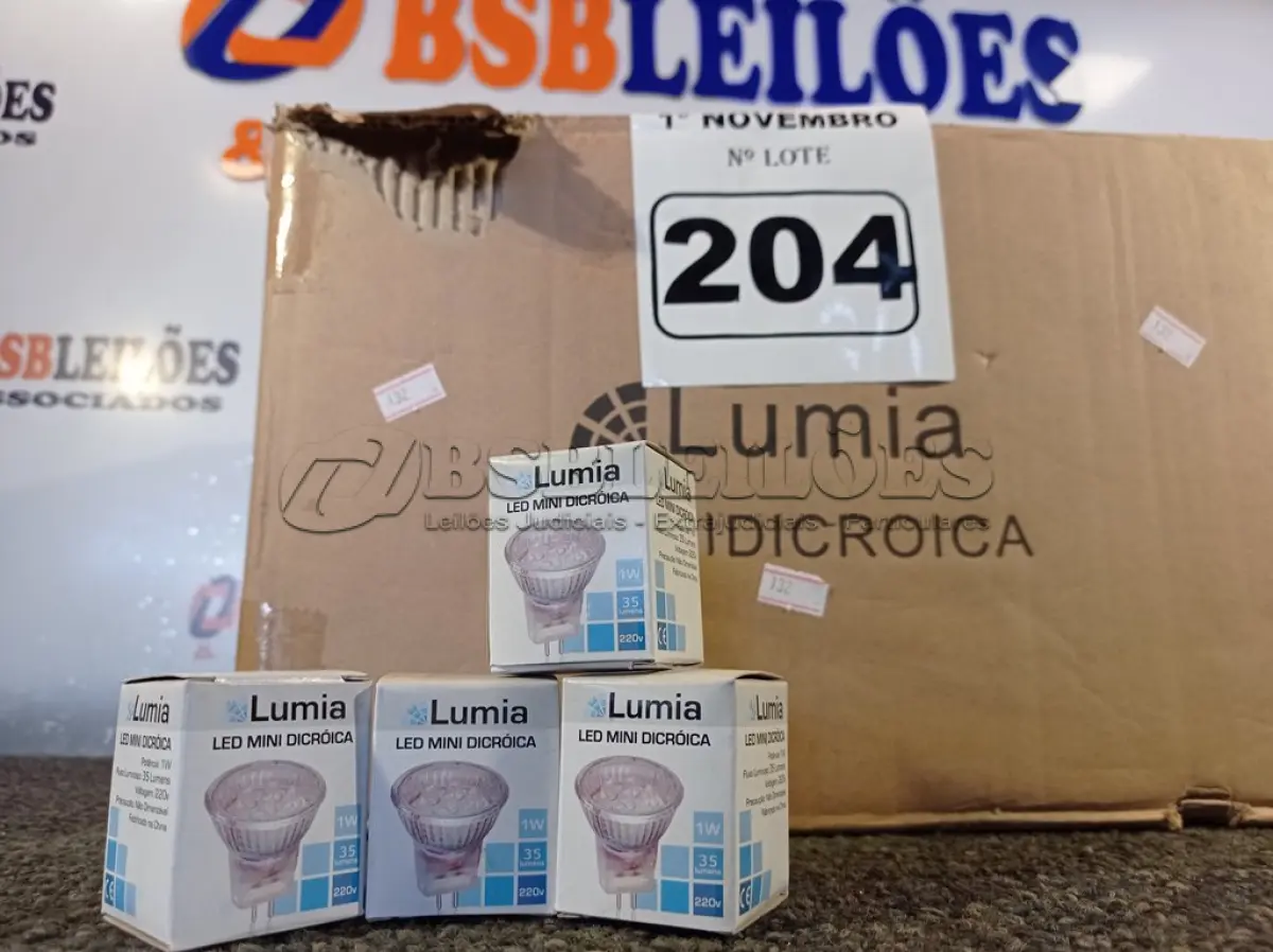 LOTE 204 - 01 LOTE COM APROXIMADAMENTE 80 LÂMPADAS DICROICA 1W 220V. (NO ESTADO) ATENÇÃO! FAZER A VISITAÇÃO ANTES DE ARREMATAR, NÃO SABEMOS SE FUNCIONA. LEILÃO NÃO TEM GARANTIA E NEM DEVOLUÇÃO, SUJEITO A POSSÍVEIS AVARIAS VISÍVEIS/OCULTAS E/OU AUSÊNCIA DE COMPONENTES.