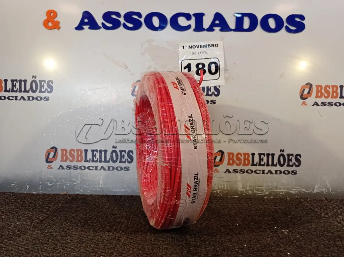 LOTE 180 - 01 ROLO DE CABO FLEXÍVEL 100M 1X4MM NA COR VERMELHA(NOVO). (NO ESTADO) ATENÇÃO! FAZER A VISITAÇÃO ANTES DE ARREMATAR, NÃO SABEMOS SE FUNCIONA. LEILÃO NÃO TEM GARANTIA E NEM DEVOLUÇÃO, SUJEITO A POSSÍVEIS AVARIAS VISÍVEIS/OCULTAS E/OU AUSÊNCIA DE COMPONENTES.
