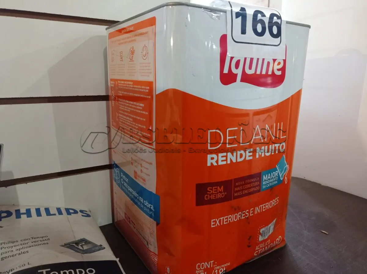 LOTE 166 - 01 LATA DE TINTA IQUINE INTERIORES/EXTERIORES DELANIL RENDE MUITO FOSCO BASE “P”. (NO ESTADO) ATENÇÃO! FAZER A VISITAÇÃO ANTES DE ARREMATAR, NÃO SABEMOS SE FUNCIONA. LEILÃO NÃO TEM GARANTIA E NEM DEVOLUÇÃO, SUJEITO A POSSÍVEIS AVARIAS VISÍVEIS/OCULTAS E/OU AUSÊNCIA DE COMPONENTES.