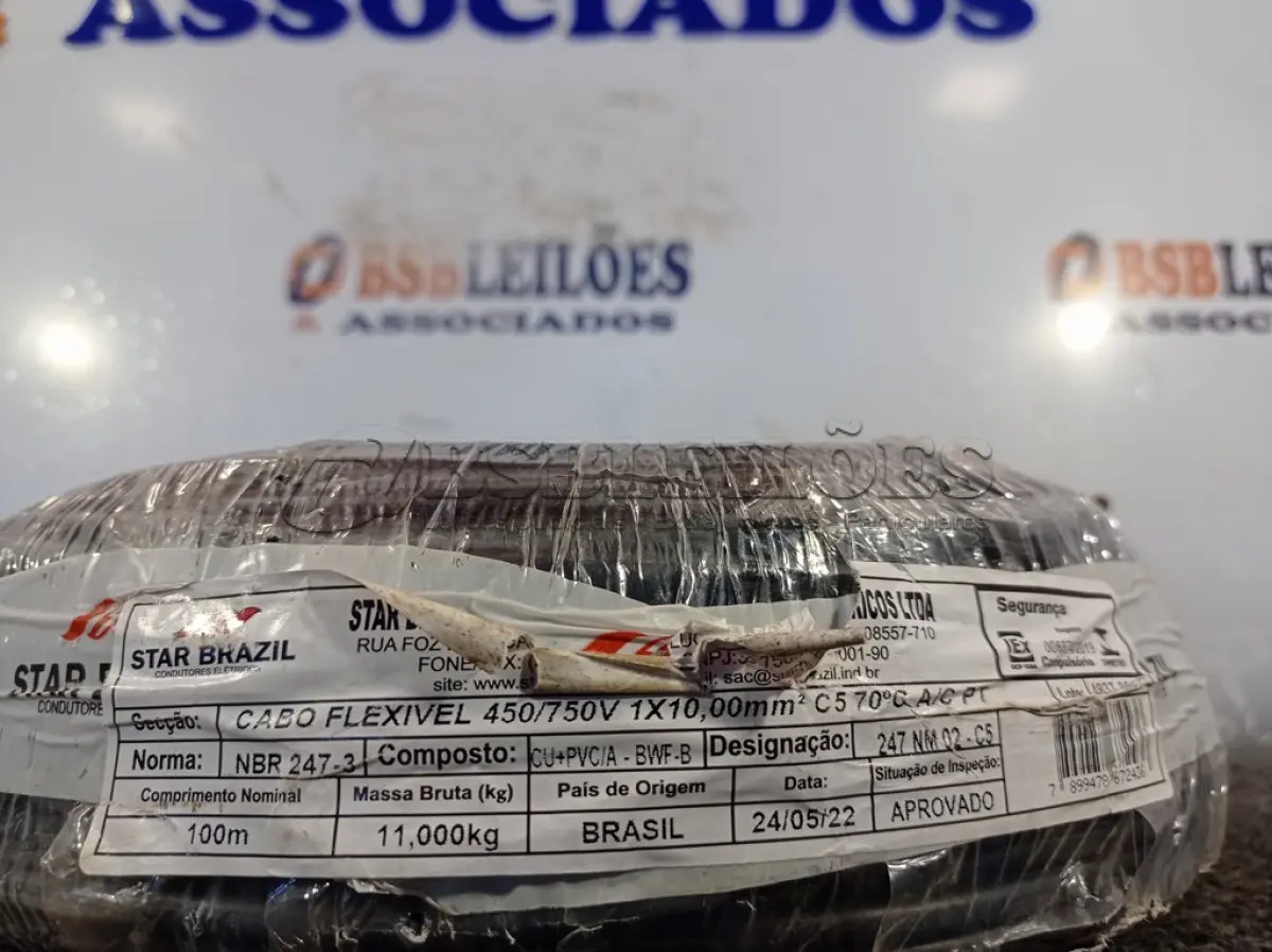 LOTE 240 - 01 ROLO DE CABO FLEXÍVEL 100M 1X10MM NA COR PRETA(NOVO). (NO ESTADO) ATENÇÃO! FAZER A VISITAÇÃO ANTES DE ARREMATAR, NÃO SABEMOS SE FUNCIONA. LEILÃO NÃO TEM GARANTIA E NEM DEVOLUÇÃO, SUJEITO A POSSÍVEIS AVARIAS VISÍVEIS/OCULTAS E/OU AUSÊNCIA DE COMPONENTES.