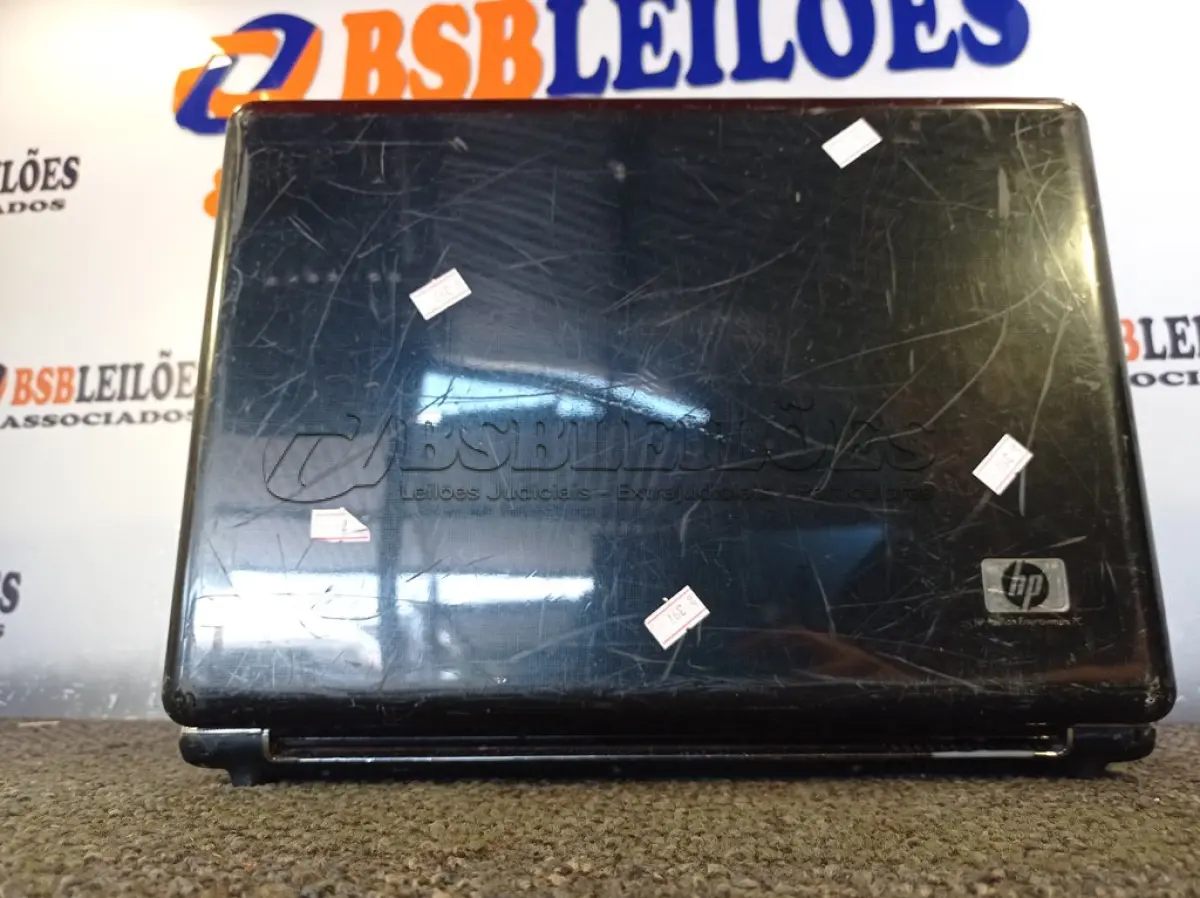 LOTE 055 - 01 NOTEBOOK MARCA HP. (NO ESTADO) ATENÇÃO! FAZER A VISITAÇÃO ANTES DE ARREMATAR, NÃO SABEMOS SE FUNCIONA. LEILÃO NÃO TEM GARANTIA E NEM DEVOLUÇÃO, SUJEITO A POSSÍVEIS AVARIAS VISÍVEIS/OCULTAS E/OU AUSÊNCIA DE COMPONENTES.
