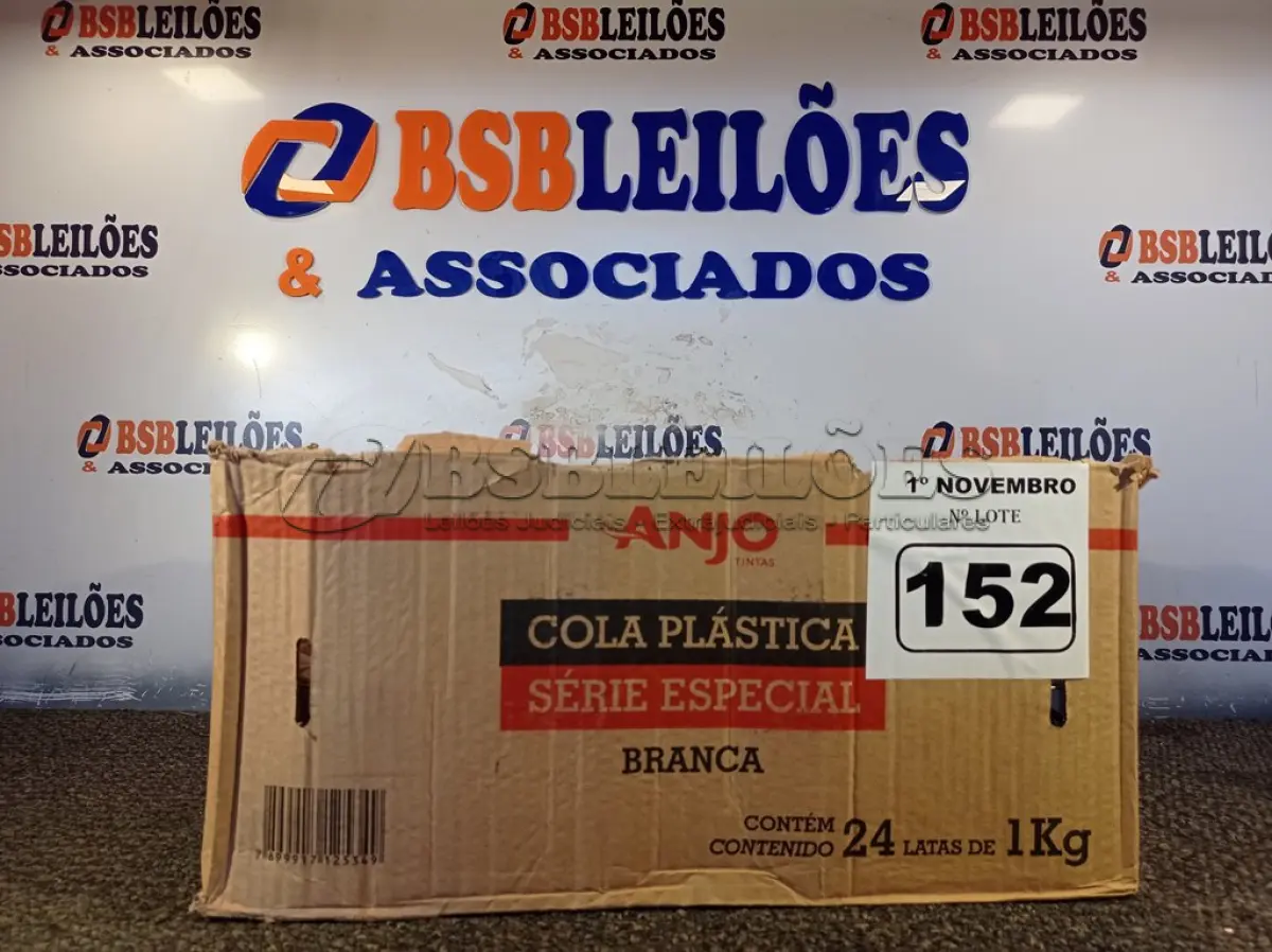 LOTE 152 - 12 LATAS DE COLA PLÁSTICA ANJO 1KG. (NO ESTADO) ATENÇÃO! FAZER A VISITAÇÃO ANTES DE ARREMATAR, NÃO SABEMOS SE FUNCIONA. LEILÃO NÃO TEM GARANTIA E NEM DEVOLUÇÃO, SUJEITO A POSSÍVEIS AVARIAS VISÍVEIS/OCULTAS E/OU AUSÊNCIA DE COMPONENTES.