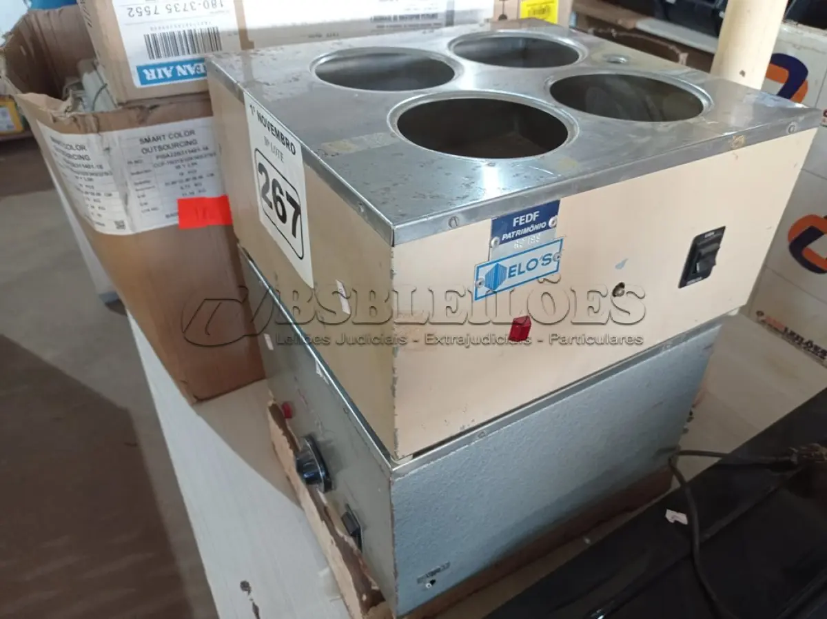 LOTE 267 - 01 BALANÇA DE POSTO DE SAÚDE E 02 BANHOS-MARIA. (NO ESTADO) ATENÇÃO! FAZER A VISITAÇÃO ANTES DE ARREMATAR, NÃO SABEMOS SE FUNCIONA. LEILÃO NÃO TEM GARANTIA E NEM DEVOLUÇÃO, SUJEITO A POSSÍVEIS AVARIAS VISÍVEIS/OCULTAS E/OU AUSÊNCIA DE COMPONENTES.