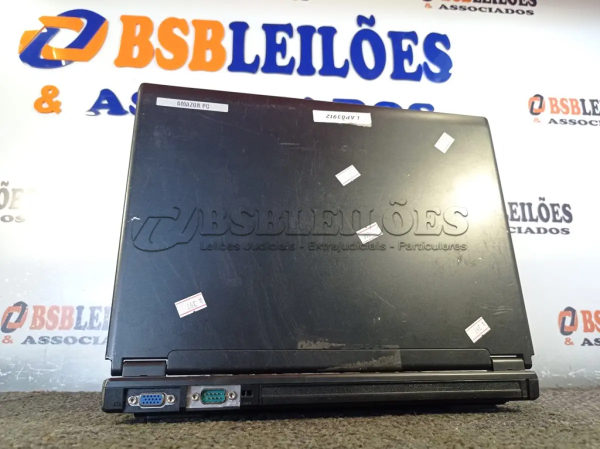LOTE 029 - 01 NOTEBOOK MARCA AMAZON PC. (NO ESTADO) ATENÇÃO! FAZER A VISITAÇÃO ANTES DE ARREMATAR, NÃO SABEMOS SE FUNCIONA. LEILÃO NÃO TEM GARANTIA E NEM DEVOLUÇÃO, SUJEITO A POSSÍVEIS AVARIAS VISÍVEIS/OCULTAS E/OU AUSÊNCIA DE COMPONENTES.