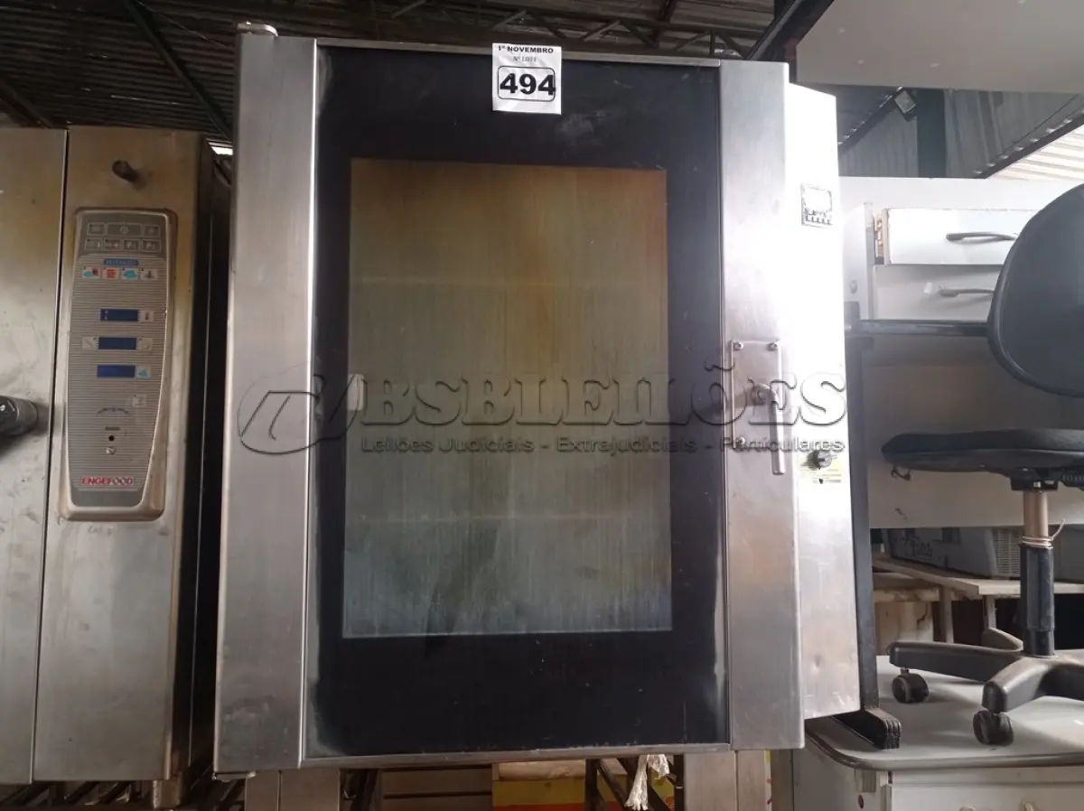 LOTE 494 - 01 FORNO INDUSTRIAL. (NO ESTADO) ATENÇÃO! FAZER A VISITAÇÃO ANTES DE ARREMATAR, NÃO SABEMOS SE FUNCIONA. LEILÃO NÃO TEM GARANTIA E NEM DEVOLUÇÃO, SUJEITO A POSSÍVEIS AVARIAS VISÍVEIS/OCULTAS E/OU AUSÊNCIA DE COMPONENTES.