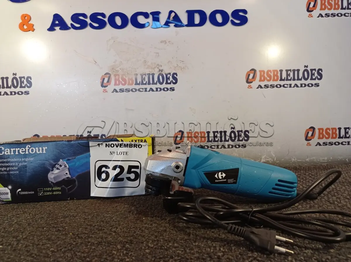 LOTE 625 - 01 ESMERILHADEIRA ANGULAR 500W 220V. (NO ESTADO) ATENÇÃO! FAZER A VISITAÇÃO ANTES DE ARREMATAR, NÃO SABEMOS SE FUNCIONA. LEILÃO NÃO TEM GARANTIA E NEM DEVOLUÇÃO, SUJEITO A POSSÍVEIS AVARIAS VISÍVEIS/OCULTAS E/OU AUSÊNCIA DE COMPONENTES.