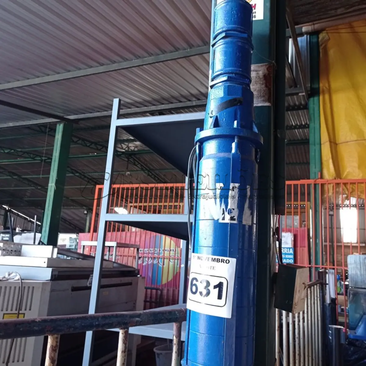 LOTE 631 - 01 BOMBA D’AGUA PARA POÇO ARTESIANO. (NO ESTADO) ATENÇÃO! FAZER A VISITAÇÃO ANTES DE ARREMATAR, NÃO SABEMOS SE FUNCIONA. LEILÃO NÃO TEM GARANTIA E NEM DEVOLUÇÃO, SUJEITO A POSSÍVEIS AVARIAS VISÍVEIS/OCULTAS E/OU AUSÊNCIA DE COMPONENTES.