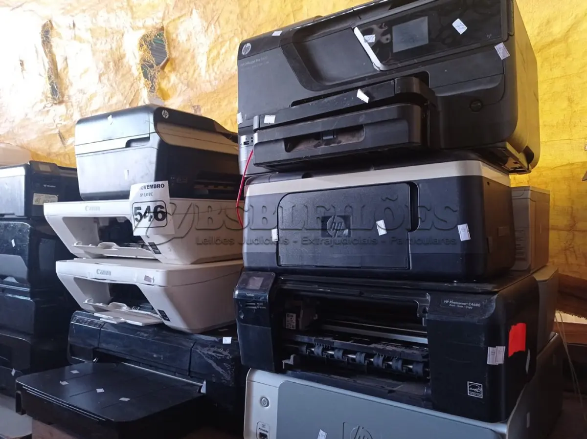 LOTE 546 - 10 IMPRESSORAS MARCAS E MODELOS DIVERSOS PARA RETIRADA DE PEÇAS. (NO ESTADO) ATENÇÃO! FAZER A VISITAÇÃO ANTES DE ARREMATAR, NÃO SABEMOS SE FUNCIONA. LEILÃO NÃO TEM GARANTIA E NEM DEVOLUÇÃO, SUJEITO A POSSÍVEIS AVARIAS VISÍVEIS/OCULTAS E/OU AUSÊNCIA DE COMPONENTES.