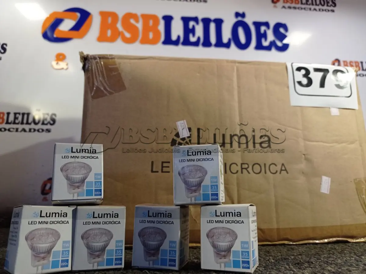 LOTE 379 - 01 LOTE COM APROXIMADAMENTE 80 LÂMPADAS DICROICA 1W 220V. (NO ESTADO) ATENÇÃO! FAZER A VISITAÇÃO ANTES DE ARREMATAR, NÃO SABEMOS SE FUNCIONA. LEILÃO NÃO TEM GARANTIA E NEM DEVOLUÇÃO, SUJEITO A POSSÍVEIS AVARIAS VISÍVEIS/OCULTAS E/OU AUSÊNCIA DE COMPONENTES.