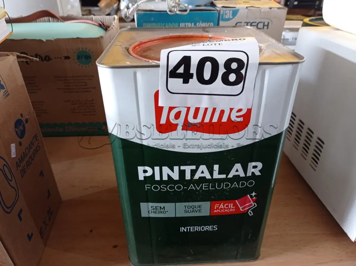 LOTE 408 - 01 LATA DE TINTA IQUINE PINTALAR 18L FOSCO AVELUDADO BRANCO NEVE. (NO ESTADO) ATENÇÃO! FAZER A VISITAÇÃO ANTES DE ARREMATAR, NÃO SABEMOS SE FUNCIONA. LEILÃO NÃO TEM GARANTIA E NEM DEVOLUÇÃO, SUJEITO A POSSÍVEIS AVARIAS VISÍVEIS/OCULTAS E/OU AUSÊNCIA DE COMPONENTES.
