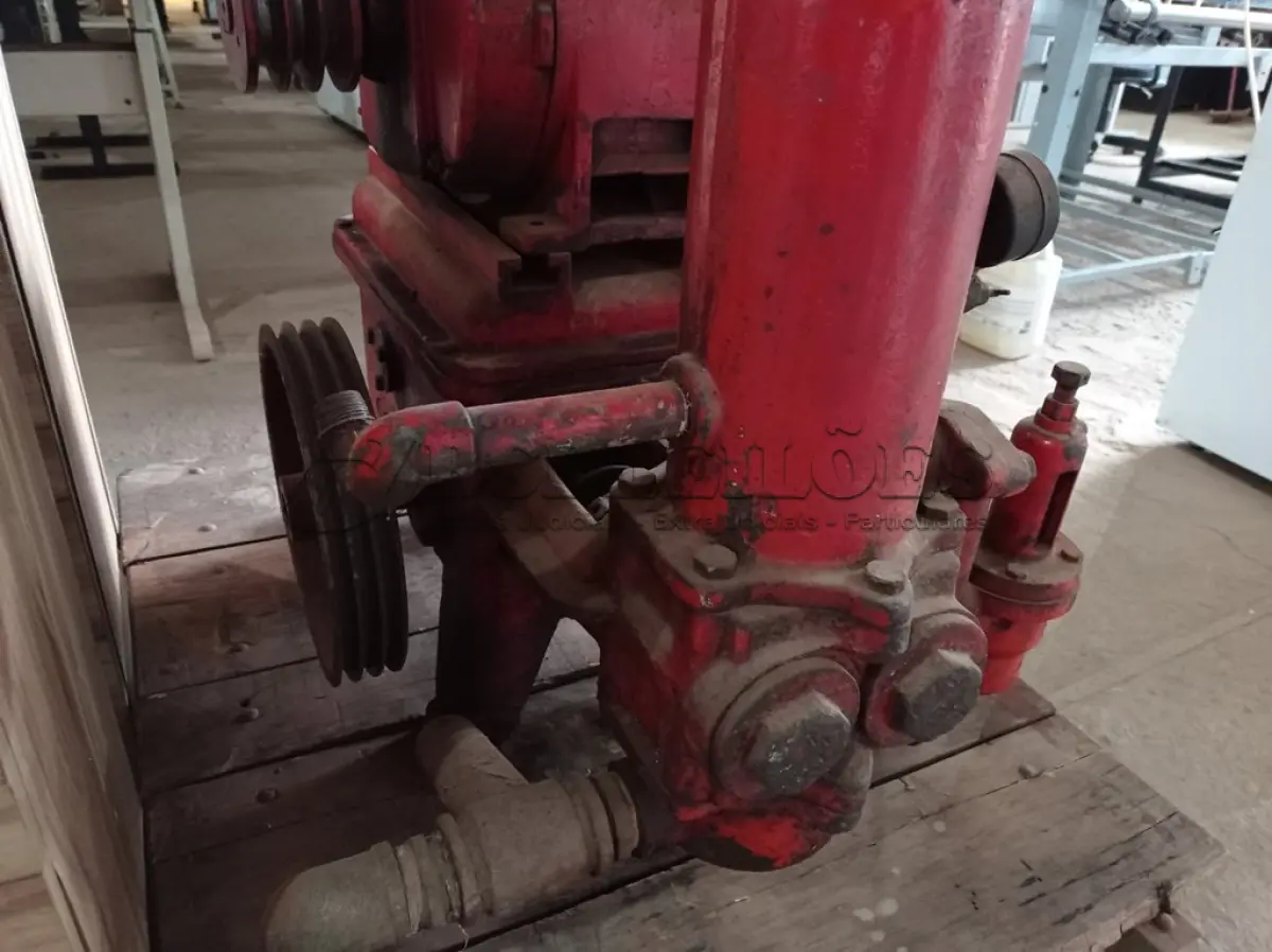 LOTE 387 - 01 BOMBA CARNEIRO HIDRÁULICO. (NO ESTADO) ATENÇÃO! FAZER A VISITAÇÃO ANTES DE ARREMATAR, NÃO SABEMOS SE FUNCIONA. LEILÃO NÃO TEM GARANTIA E NEM DEVOLUÇÃO, SUJEITO A POSSÍVEIS AVARIAS VISÍVEIS/OCULTAS E/OU AUSÊNCIA DE COMPONENTES.