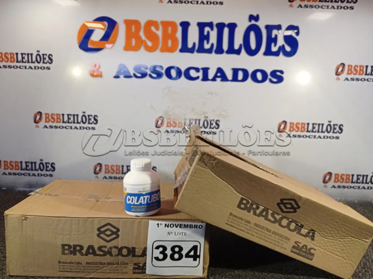 LOTE 384 - 02 CAIXAS COM COLA TUBO ST 175G COM 15 UNIDADES CADA. (NO ESTADO) ATENÇÃO! FAZER A VISITAÇÃO ANTES DE ARREMATAR, NÃO SABEMOS SE FUNCIONA. LEILÃO NÃO TEM GARANTIA E NEM DEVOLUÇÃO, SUJEITO A POSSÍVEIS AVARIAS VISÍVEIS/OCULTAS E/OU AUSÊNCIA DE COMPONENTES.