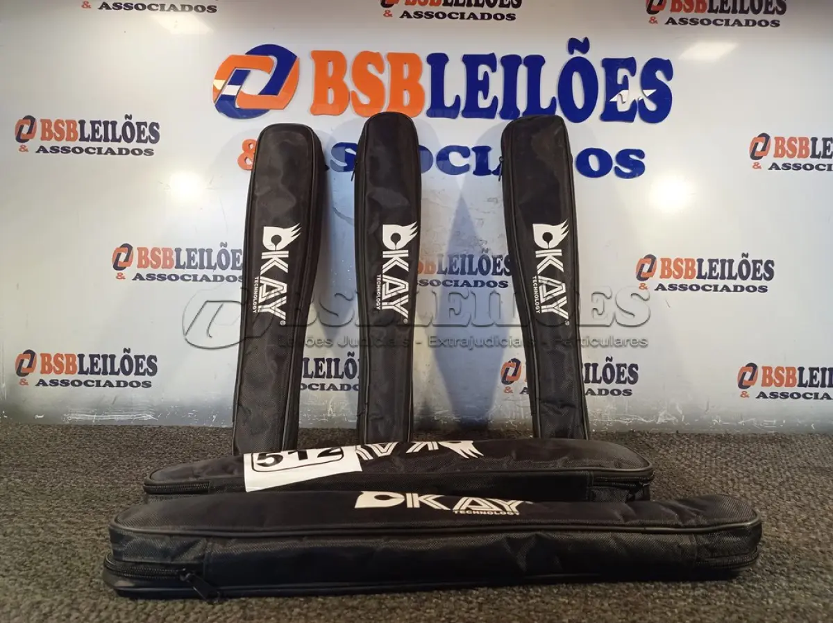 LOTE 512 - 05 DETECTORES DE METAL. (NO ESTADO) ATENÇÃO! FAZER A VISITAÇÃO ANTES DE ARREMATAR, NÃO SABEMOS SE FUNCIONA. LEILÃO NÃO TEM GARANTIA E NEM DEVOLUÇÃO, SUJEITO A POSSÍVEIS AVARIAS VISÍVEIS/OCULTAS E/OU AUSÊNCIA DE COMPONENTES.