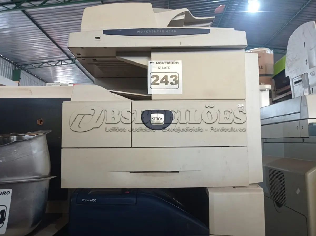 LOTE 243 - 02 IMPRESSORAS MULTIFUNCIONAL MARCAS XEROX MODELOS WORKCENTRE 4260/PHASER 6700. (NO ESTADO) ATENÇÃO! FAZER A VISITAÇÃO ANTES DE ARREMATAR, NÃO SABEMOS SE FUNCIONA. LEILÃO NÃO TEM GARANTIA E NEM DEVOLUÇÃO, SUJEITO A POSSÍVEIS AVARIAS VISÍVEIS/OCULTAS E/OU AUSÊNCIA DE COMPONENTES.
