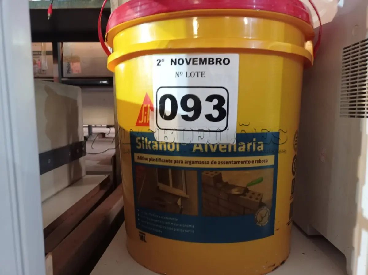 LOTE 093 - 01 BALDE DE SIKANOL ALVENARIA, ADITIVO PLASTIFICANTE PARA ARGAMASSA DE ASSENTAMENTO E REBOCO. (NO ESTADO) ATENÇÃO! FAZER A VISITAÇÃO ANTES DE ARREMATAR, NÃO SABEMOS SE FUNCIONA. LEILÃO NÃO TEM GARANTIA E NEM DEVOLUÇÃO, SUJEITO A POSSÍVEIS AVARIAS VISÍVEIS/OCULTAS E/OU AUSÊNCIA DE COMPONENTES.
