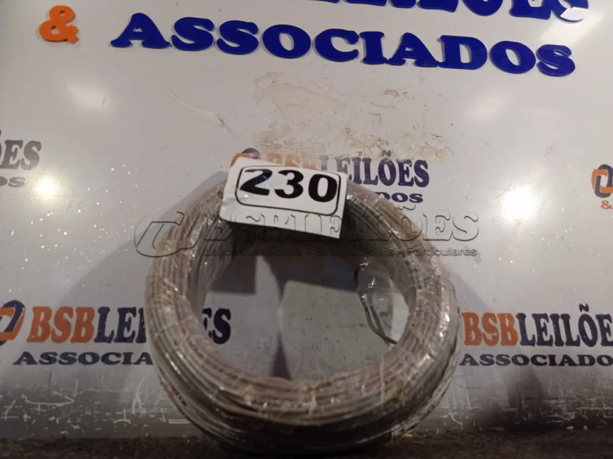 LOTE 230 - 01 ROLO DE CABO FLEXÍVEL 100M 1X2,5MM NA COR CINZA(NOVO). (NO ESTADO) ATENÇÃO! FAZER A VISITAÇÃO ANTES DE ARREMATAR, NÃO SABEMOS SE FUNCIONA. LEILÃO NÃO TEM GARANTIA E NEM DEVOLUÇÃO, SUJEITO A POSSÍVEIS AVARIAS VISÍVEIS/OCULTAS E/OU AUSÊNCIA DE COMPONENTES.