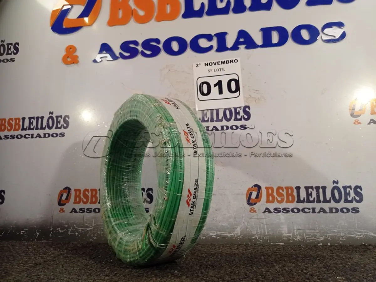 LOTE 010 - 01 ROLO DE CABO FLEXÍVEL 100M 1X4MM NA COR VERDE(NOVO). (NO ESTADO) ATENÇÃO! FAZER A VISITAÇÃO ANTES DE ARREMATAR, NÃO SABEMOS SE FUNCIONA. LEILÃO NÃO TEM GARANTIA E NEM DEVOLUÇÃO, SUJEITO A POSSÍVEIS AVARIAS VISÍVEIS/OCULTAS E/OU AUSÊNCIA DE COMPONENTES.