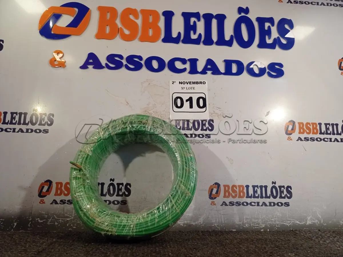 LOTE 010 - 01 ROLO DE CABO FLEXÍVEL 100M 1X4MM NA COR VERDE(NOVO). (NO ESTADO) ATENÇÃO! FAZER A VISITAÇÃO ANTES DE ARREMATAR, NÃO SABEMOS SE FUNCIONA. LEILÃO NÃO TEM GARANTIA E NEM DEVOLUÇÃO, SUJEITO A POSSÍVEIS AVARIAS VISÍVEIS/OCULTAS E/OU AUSÊNCIA DE COMPONENTES.