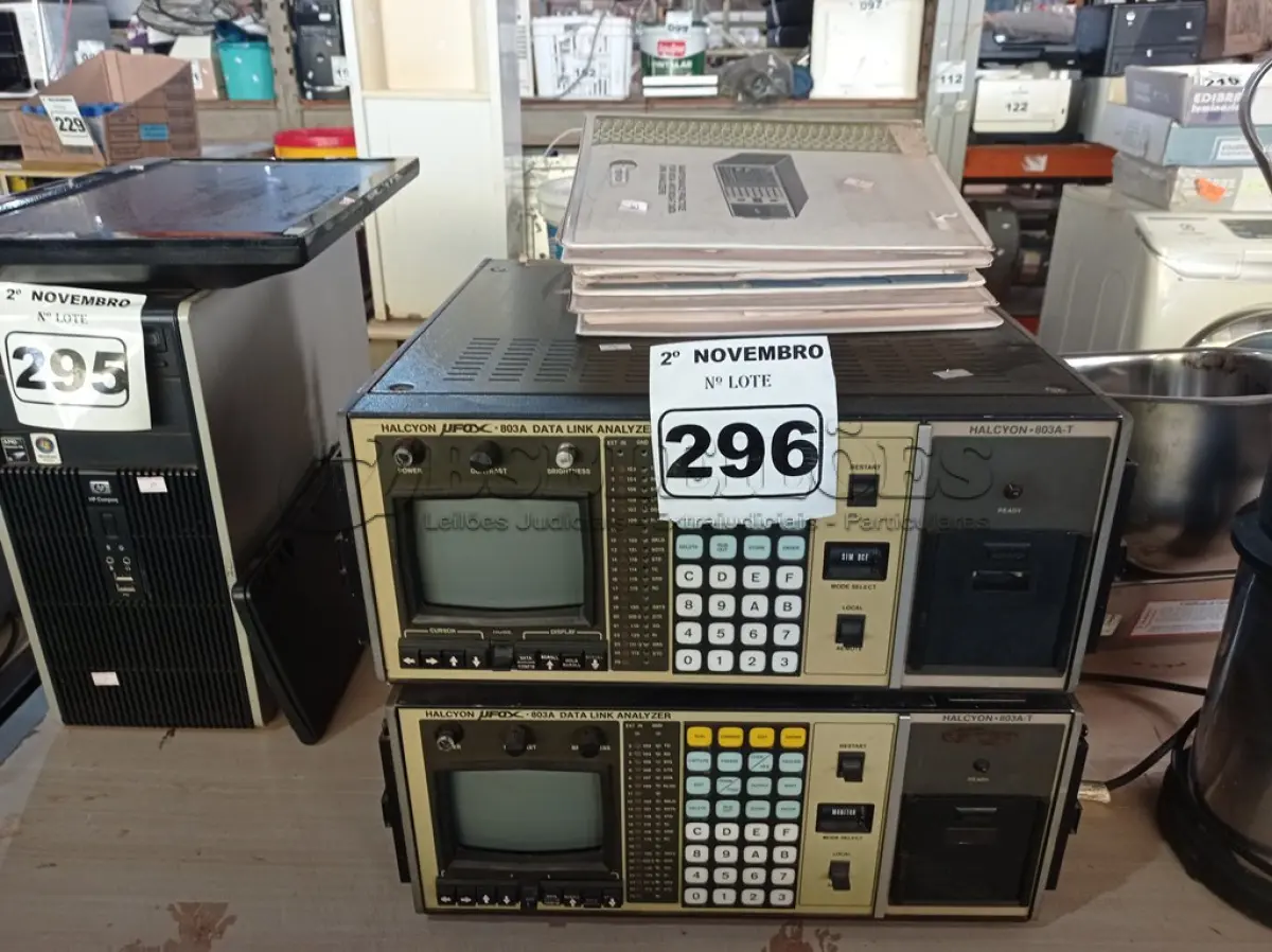 LOTE 296 - 02 APARELHOS DATA LINK ANALYZER. (NO ESTADO) ATENÇÃO! FAZER A VISITAÇÃO ANTES DE ARREMATAR, NÃO SABEMOS SE FUNCIONA. LEILÃO NÃO TEM GARANTIA E NEM DEVOLUÇÃO, SUJEITO A POSSÍVEIS AVARIAS VISÍVEIS/OCULTAS E/OU AUSÊNCIA DE COMPONENTES.