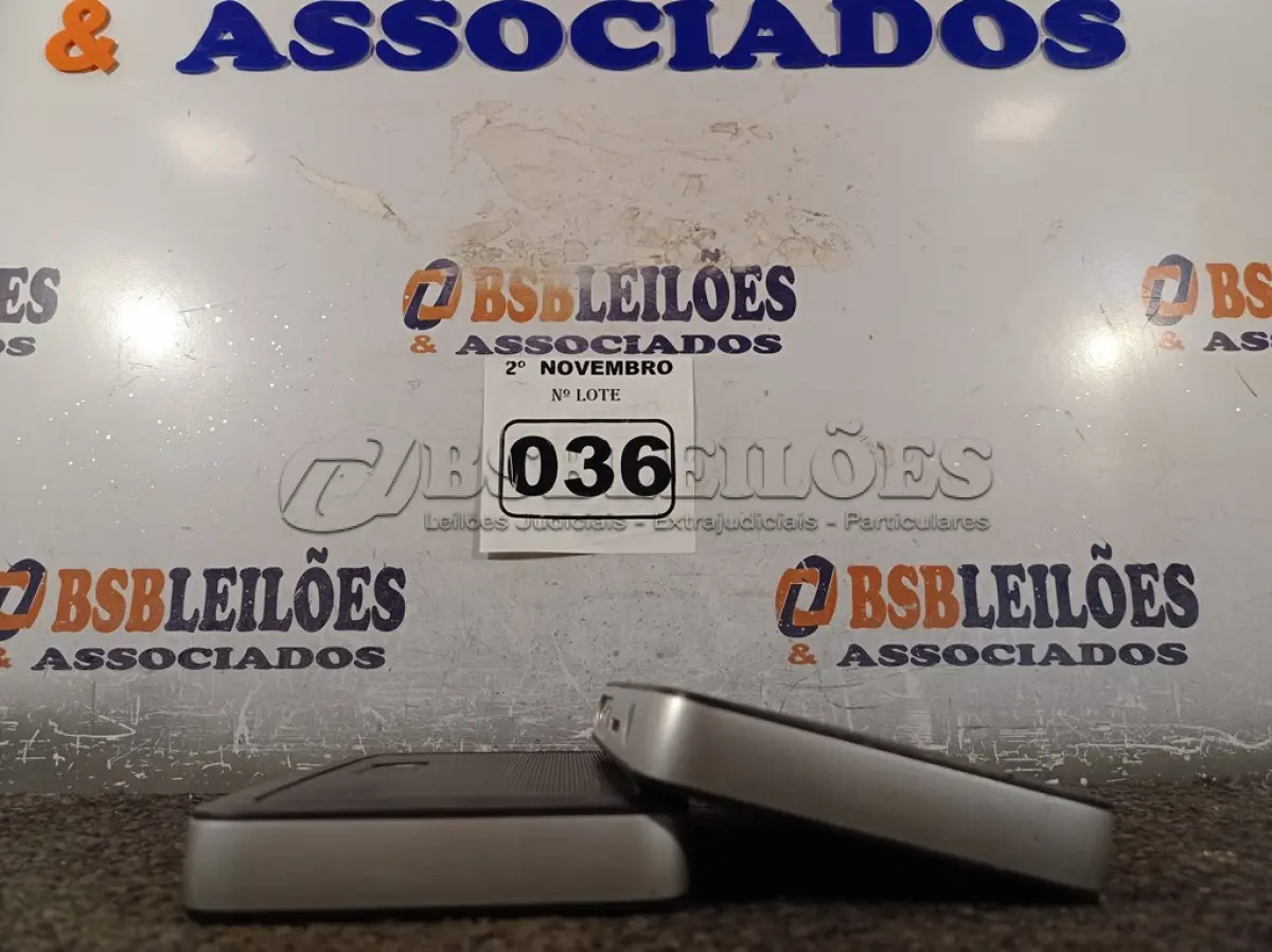 LOTE 036 - 02 TERMINAIS WYSE. (NO ESTADO) ATENÇÃO! FAZER A VISITAÇÃO ANTES DE ARREMATAR, NÃO SABEMOS SE FUNCIONA. LEILÃO NÃO TEM GARANTIA E NEM DEVOLUÇÃO, SUJEITO A POSSÍVEIS AVARIAS VISÍVEIS/OCULTAS E/OU AUSÊNCIA DE COMPONENTES.