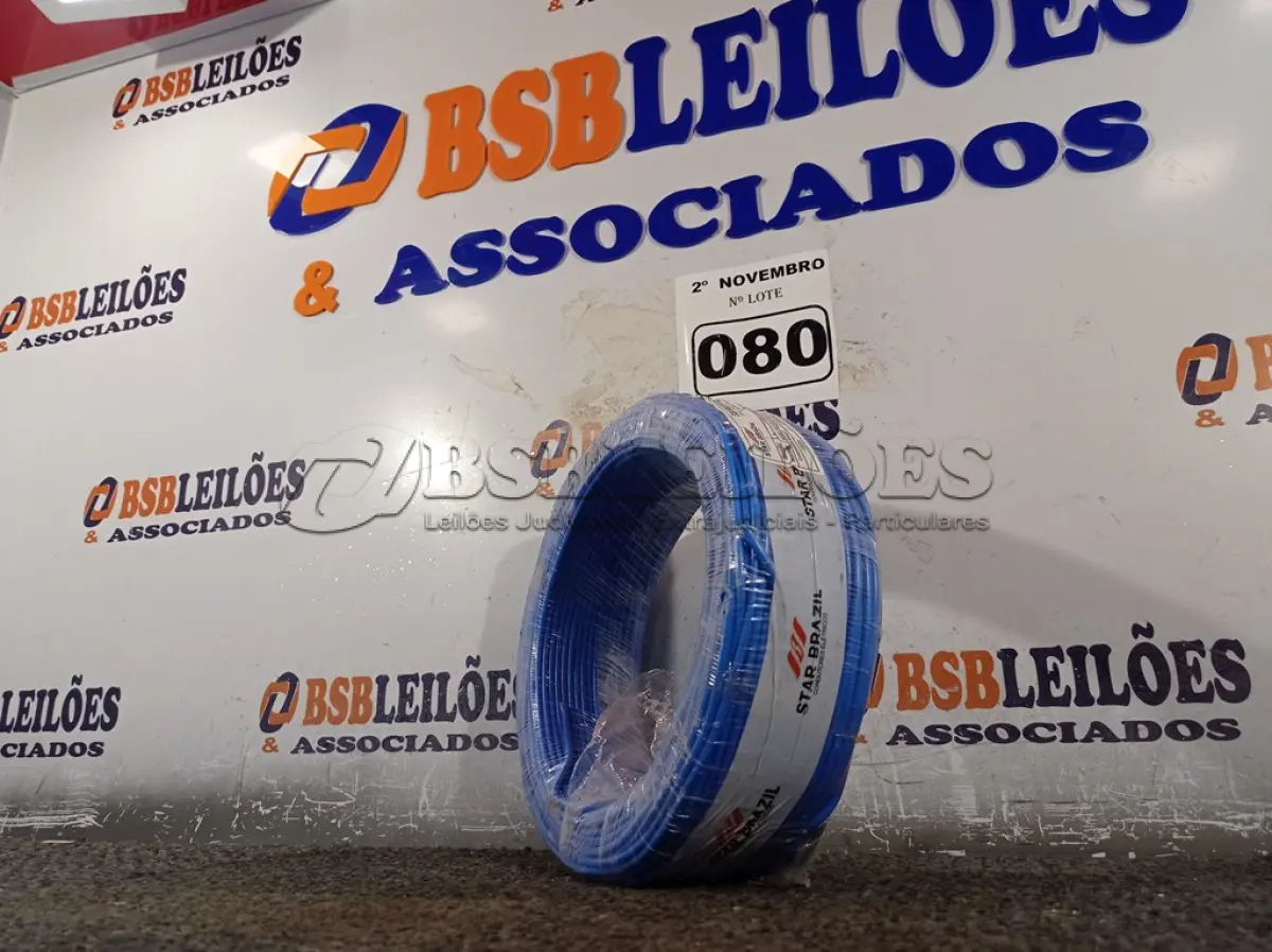 LOTE 080 - 01 ROLO DE CABO FLEXÍVEL 100M 1X2,5MM NA COR AZUL(NOVO). (NO ESTADO) ATENÇÃO! FAZER A VISITAÇÃO ANTES DE ARREMATAR, NÃO SABEMOS SE FUNCIONA. LEILÃO NÃO TEM GARANTIA E NEM DEVOLUÇÃO, SUJEITO A POSSÍVEIS AVARIAS VISÍVEIS/OCULTAS E/OU AUSÊNCIA DE COMPONENTES.