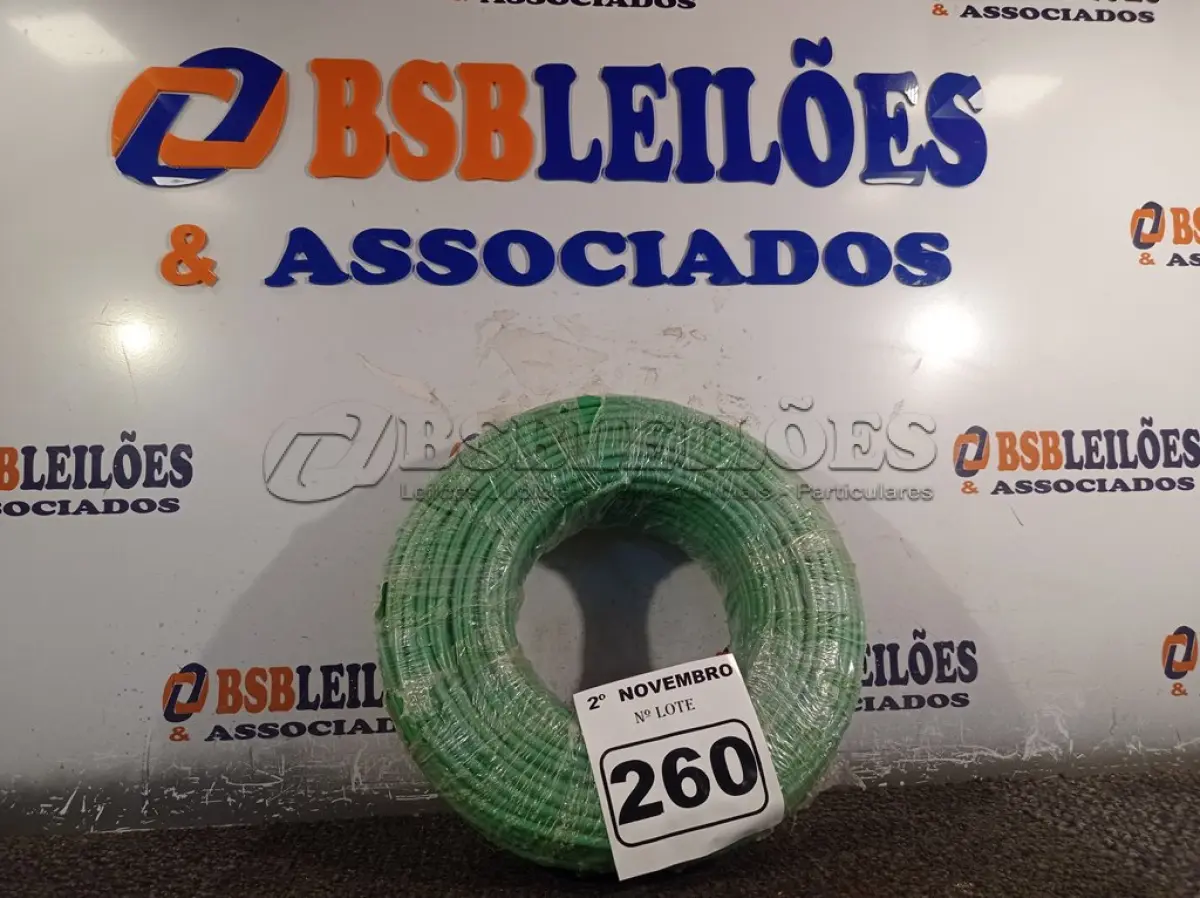LOTE 260 - 01 ROLO DE CABO FLEXÍVEL 100M 1X10MM NA COR VERDE(NOVO). (NO ESTADO) ATENÇÃO! FAZER A VISITAÇÃO ANTES DE ARREMATAR, NÃO SABEMOS SE FUNCIONA. LEILÃO NÃO TEM GARANTIA E NEM DEVOLUÇÃO, SUJEITO A POSSÍVEIS AVARIAS VISÍVEIS/OCULTAS E/OU AUSÊNCIA DE COMPONENTES.