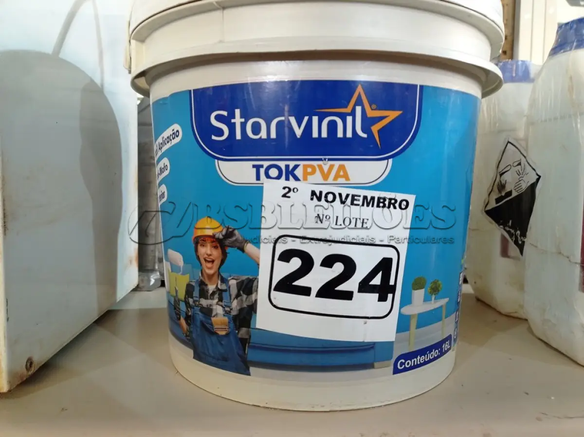 LOTE 224 - 01 BALDE DE MASSA ACRÍLICA STAR VINIL TOK PVA 25KG. (NO ESTADO) ATENÇÃO! FAZER A VISITAÇÃO ANTES DE ARREMATAR, NÃO SABEMOS SE FUNCIONA. LEILÃO NÃO TEM GARANTIA E NEM DEVOLUÇÃO, SUJEITO A POSSÍVEIS AVARIAS VISÍVEIS/OCULTAS E/OU AUSÊNCIA DE COMPONENTES.