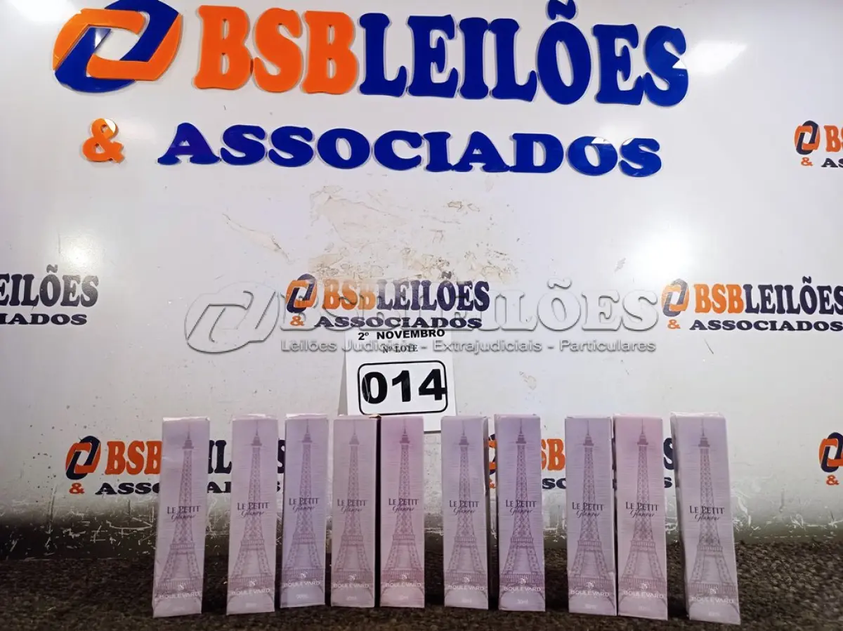 LOTE 014 - 10 PERFUMES LE PETIT 30ML. (NO ESTADO) ATENÇÃO! FAZER A VISITAÇÃO ANTES DE ARREMATAR, NÃO SABEMOS SE FUNCIONA. LEILÃO NÃO TEM GARANTIA E NEM DEVOLUÇÃO, SUJEITO A POSSÍVEIS AVARIAS VISÍVEIS/OCULTAS E/OU AUSÊNCIA DE COMPONENTES.