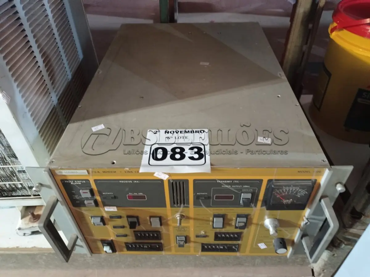 LOTE 083 - 01 PSK MODEM LINK MODELO 1500. (NO ESTADO) ATENÇÃO! FAZER A VISITAÇÃO ANTES DE ARREMATAR, NÃO SABEMOS SE FUNCIONA. LEILÃO NÃO TEM GARANTIA E NEM DEVOLUÇÃO, SUJEITO A POSSÍVEIS AVARIAS VISÍVEIS/OCULTAS E/OU AUSÊNCIA DE COMPONENTES.