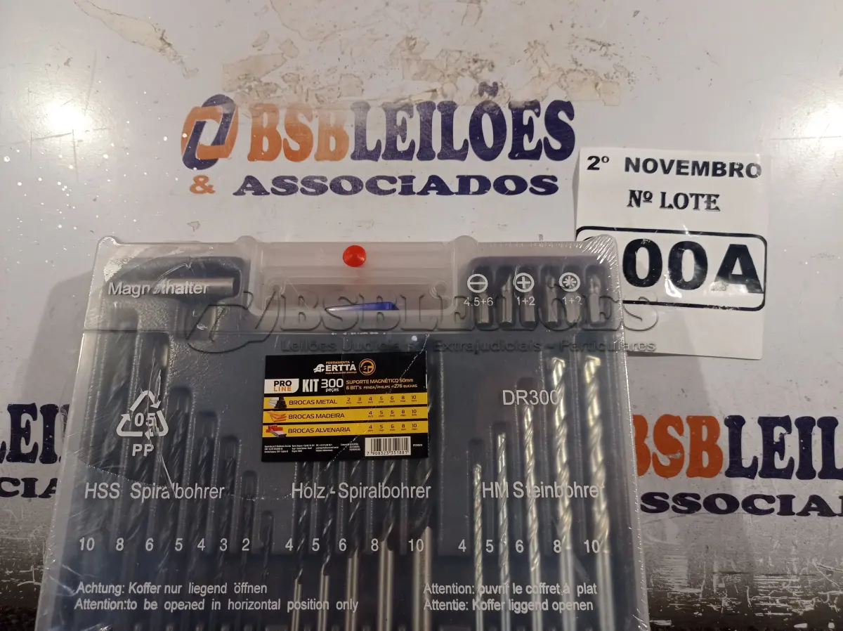 LOTE 300 - 01 KIT DE BROCAS. (NO ESTADO) ATENÇÃO! FAZER A VISITAÇÃO ANTES DE ARREMATAR, NÃO SABEMOS SE FUNCIONA. LEILÃO NÃO TEM GARANTIA E NEM DEVOLUÇÃO, SUJEITO A POSSÍVEIS AVARIAS VISÍVEIS/OCULTAS E/OU AUSÊNCIA DE COMPONENTES.