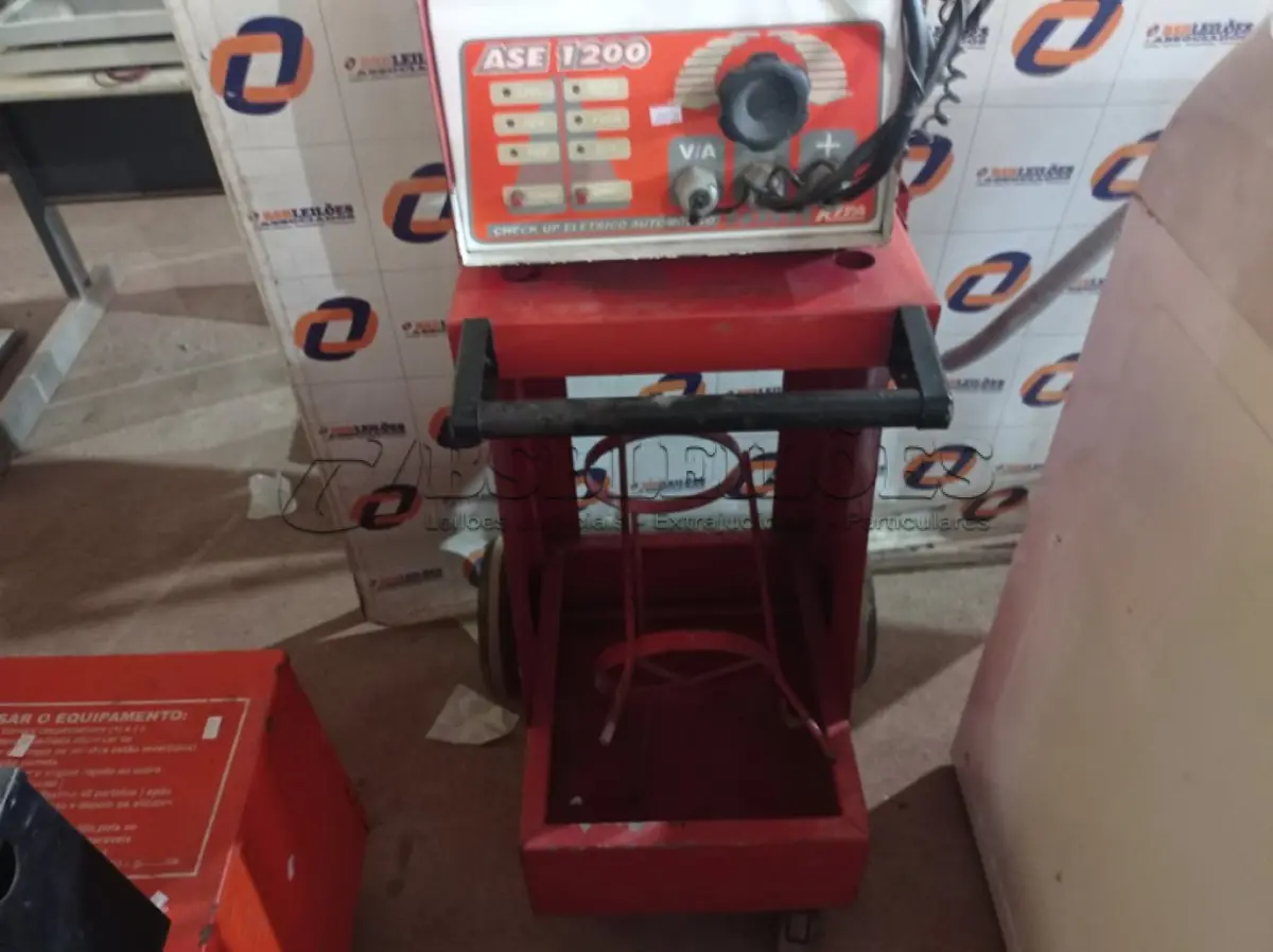 LOTE 498 - 01 AUXILIAR DE PARTIDA ASE 1200. (NO ESTADO) ATENÇÃO! FAZER A VISITAÇÃO ANTES DE ARREMATAR, NÃO SABEMOS SE FUNCIONA. LEILÃO NÃO TEM GARANTIA E NEM DEVOLUÇÃO, SUJEITO A POSSÍVEIS AVARIAS VISÍVEIS/OCULTAS E/OU AUSÊNCIA DE COMPONENTES.