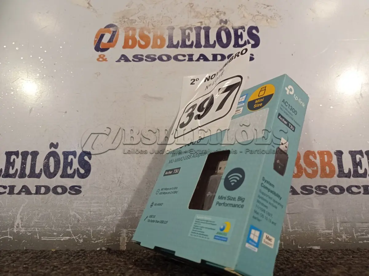 LOTE 397 - 01 ADAPTADOR WIRELESS TPLINK AC 1300. (NO ESTADO) ATENÇÃO! FAZER A VISITAÇÃO ANTES DE ARREMATAR, NÃO SABEMOS SE FUNCIONA. LEILÃO NÃO TEM GARANTIA E NEM DEVOLUÇÃO, SUJEITO A POSSÍVEIS AVARIAS VISÍVEIS/OCULTAS E/OU AUSÊNCIA DE COMPONENTES.