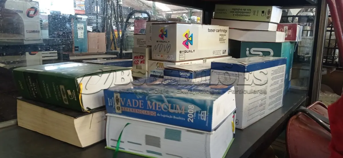 LOTE 577 - 01 LOTE COM VÁRIOS TONERS MARCAS E MODELOS DIVERSOS. (NO ESTADO) ATENÇÃO! FAZER A VISITAÇÃO ANTES DE ARREMATAR, NÃO SABEMOS SE FUNCIONA. LEILÃO NÃO TEM GARANTIA E NEM DEVOLUÇÃO, SUJEITO A POSSÍVEIS AVARIAS VISÍVEIS/OCULTAS E/OU AUSÊNCIA DE COMPONENTES.