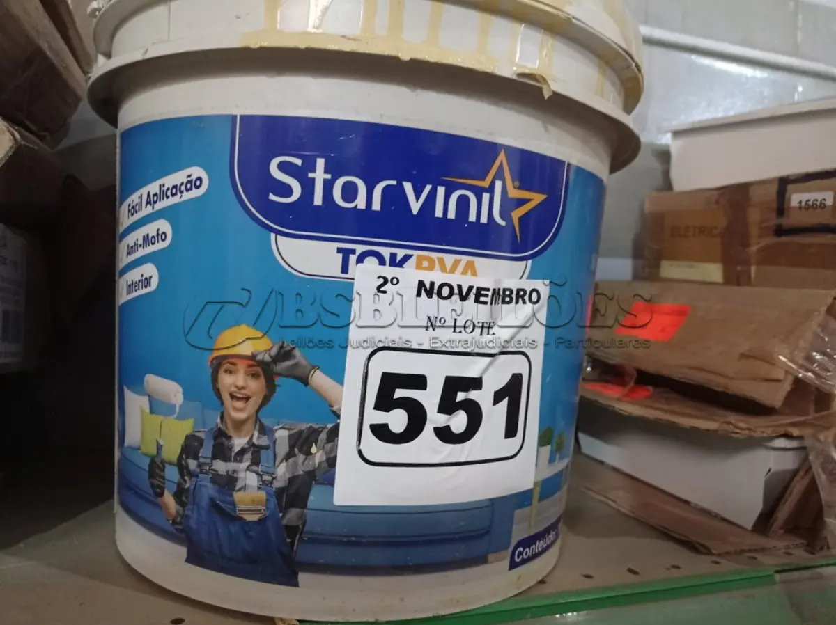 LOTE 551 - 01 BALDE DE MASSA ACRÍLICA STAR VINIL TOK PVA 25KG. (NO ESTADO) ATENÇÃO! FAZER A VISITAÇÃO ANTES DE ARREMATAR, NÃO SABEMOS SE FUNCIONA. LEILÃO NÃO TEM GARANTIA E NEM DEVOLUÇÃO, SUJEITO A POSSÍVEIS AVARIAS VISÍVEIS/OCULTAS E/OU AUSÊNCIA DE COMPONENTES.