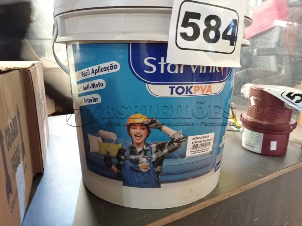 LOTE 584 - 01 BALDE DE MASSA ACRÍLICA STAR VINIL TOK PVA 25KG. (NO ESTADO) ATENÇÃO! FAZER A VISITAÇÃO ANTES DE ARREMATAR, NÃO SABEMOS SE FUNCIONA. LEILÃO NÃO TEM GARANTIA E NEM DEVOLUÇÃO, SUJEITO A POSSÍVEIS AVARIAS VISÍVEIS/OCULTAS E/OU AUSÊNCIA DE COMPONENTES.