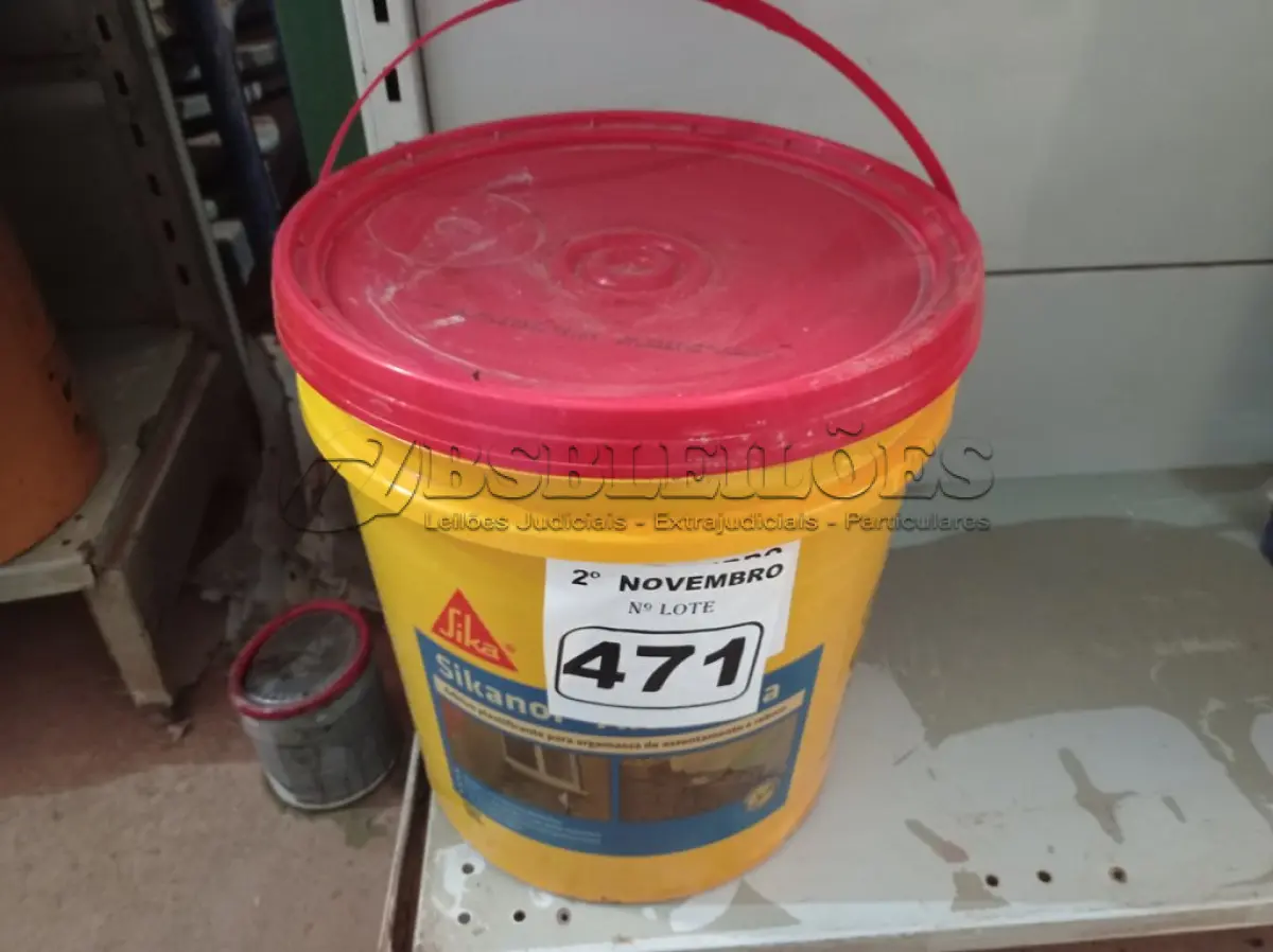 LOTE 471 - 01 BALDE DE SIKANOL ALVENARIA, ADITIVO PLASTIFICANTE PARA ARGAMASSA DE ASSENTAMENTO E REBOCO. (NO ESTADO) ATENÇÃO! FAZER A VISITAÇÃO ANTES DE ARREMATAR, NÃO SABEMOS SE FUNCIONA. LEILÃO NÃO TEM GARANTIA E NEM DEVOLUÇÃO, SUJEITO A POSSÍVEIS AVARIAS VISÍVEIS/OCULTAS E/OU AUSÊNCIA DE COMPONENTES.