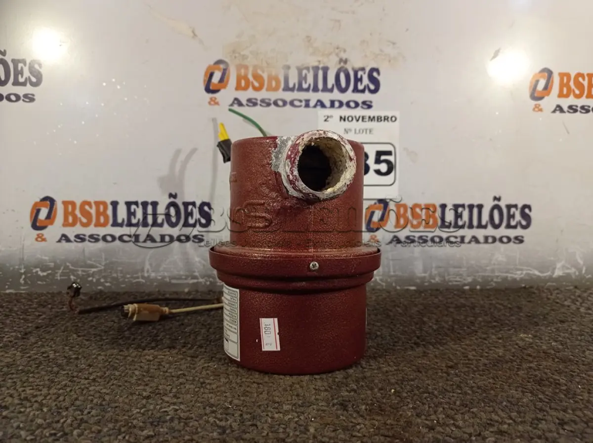 LOTE 585 - 01 AQUECEDOR PARA BANHEIRA DE HIDROMASSAGEM. (NO ESTADO) ATENÇÃO! FAZER A VISITAÇÃO ANTES DE ARREMATAR, NÃO SABEMOS SE FUNCIONA. LEILÃO NÃO TEM GARANTIA E NEM DEVOLUÇÃO, SUJEITO A POSSÍVEIS AVARIAS VISÍVEIS/OCULTAS E/OU AUSÊNCIA DE COMPONENTES.