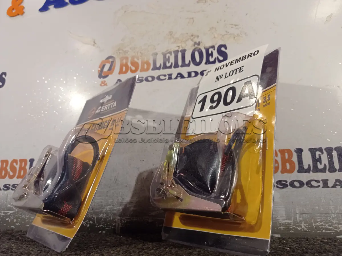 LOTE 190 - 02 CINTAS COM CATRACA 3,6M. (NO ESTADO) ATENÇÃO! FAZER A VISITAÇÃO ANTES DE ARREMATAR, NÃO SABEMOS SE FUNCIONA. LEILÃO NÃO TEM GARANTIA E NEM DEVOLUÇÃO, SUJEITO A POSSÍVEIS AVARIAS VISÍVEIS/OCULTAS E/OU AUSÊNCIA DE COMPONENTES.