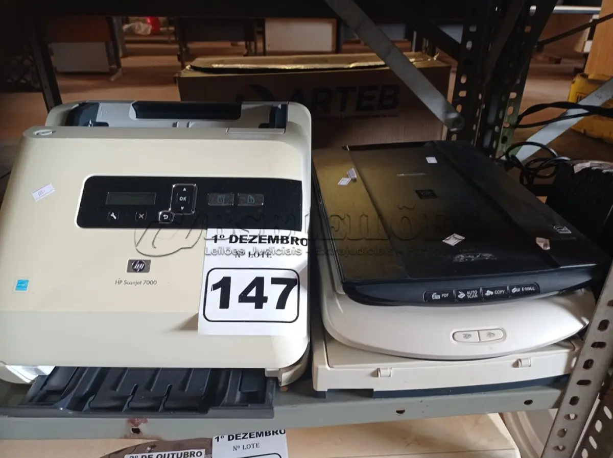 LOTE 147 - 04 SCANERS MARCAS E MODELOS DIVERSOS. (NO ESTADO) ATENÇÃO! FAZER A VISITAÇÃO ANTES DE ARREMATAR, NÃO SABEMOS SE FUNCIONA. LEILÃO NÃO TEM GARANTIA E NEM DEVOLUÇÃO, SUJEITO A POSSÍVEIS AVARIAS VISÍVEIS/OCULTAS E/OU AUSÊNCIA DE COMPONENTES.
