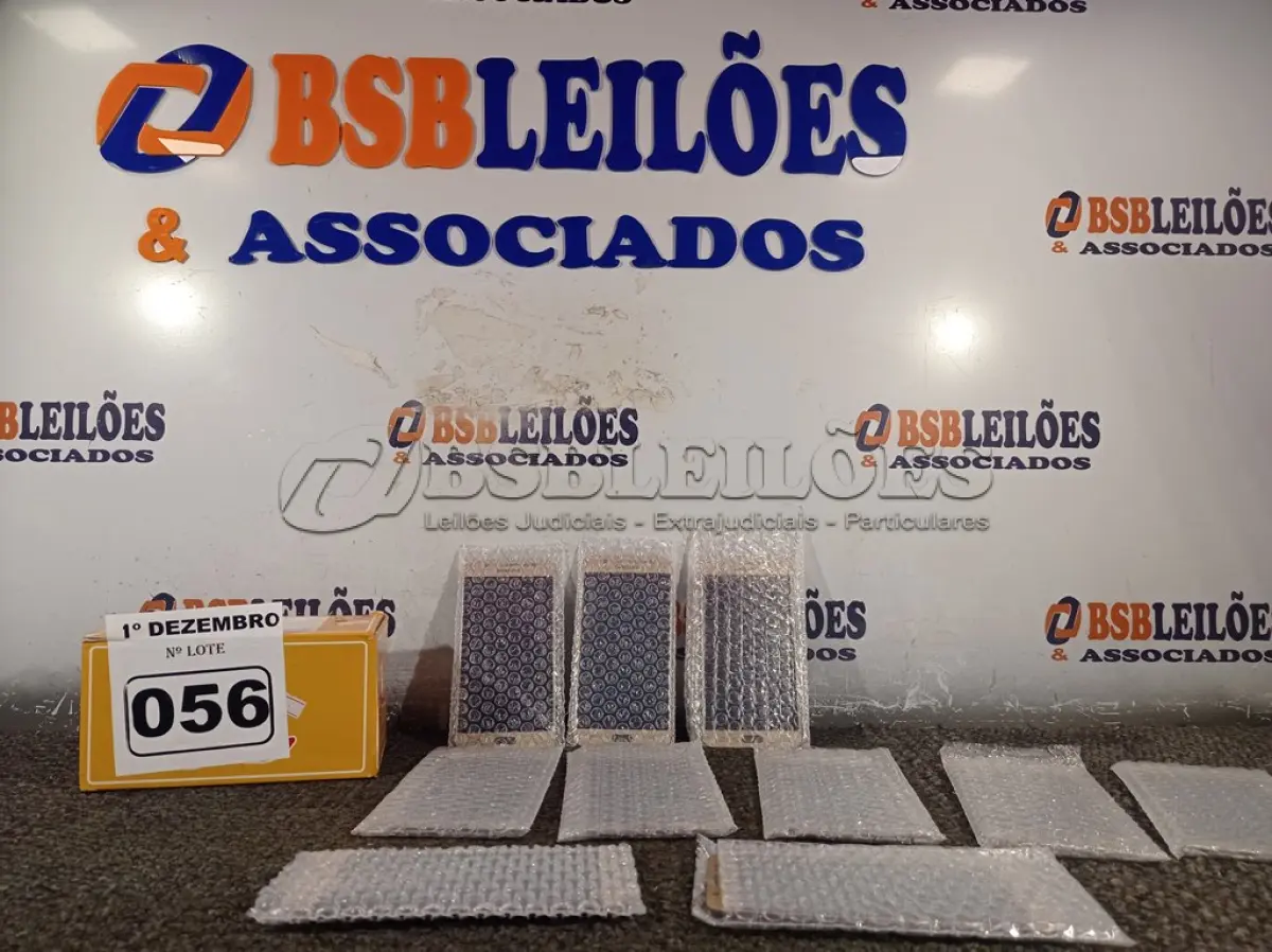 LOTE 056 - 10 PEÇAS PARA TELEFONE SAMSUNG J7 METAL. (NO ESTADO) ATENÇÃO! FAZER A VISITAÇÃO ANTES DE ARREMATAR, NÃO SABEMOS SE FUNCIONA. LEILÃO NÃO TEM GARANTIA E NEM DEVOLUÇÃO, SUJEITO A POSSÍVEIS AVARIAS VISÍVEIS/OCULTAS E/OU AUSÊNCIA DE COMPONENTES.