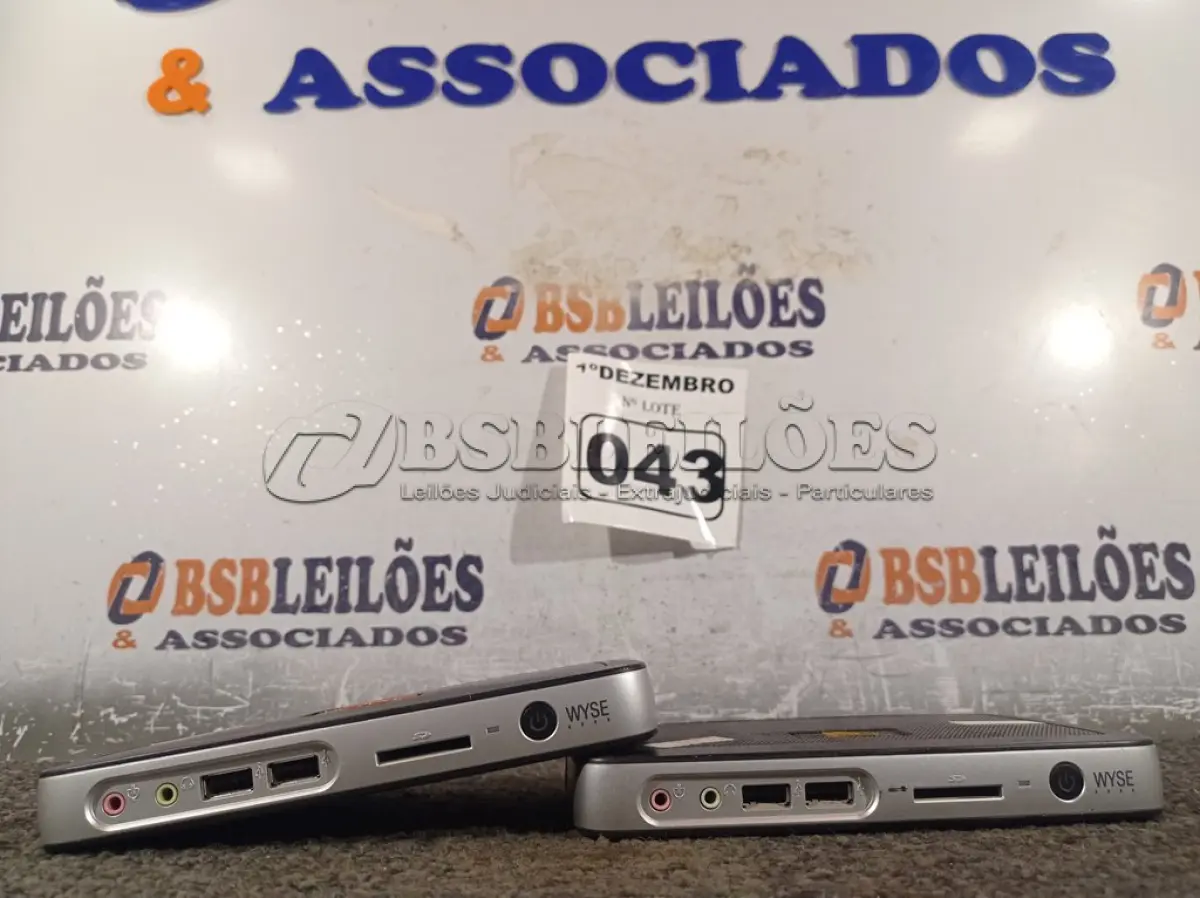 LOTE 043 - 02 TERMINAIS WYSE. (NO ESTADO) ATENÇÃO! FAZER A VISITAÇÃO ANTES DE ARREMATAR, NÃO SABEMOS SE FUNCIONA. LEILÃO NÃO TEM GARANTIA E NEM DEVOLUÇÃO, SUJEITO A POSSÍVEIS AVARIAS VISÍVEIS/OCULTAS E/OU AUSÊNCIA DE COMPONENTES.