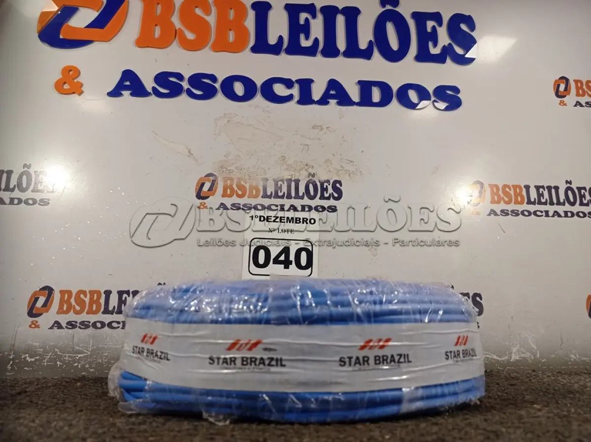 LOTE 040 - 01 ROLO DE CABO FLEXÍVEL 100M 1X10MM NA COR AZUL(NOVO). (NO ESTADO) ATENÇÃO! FAZER A VISITAÇÃO ANTES DE ARREMATAR, NÃO SABEMOS SE FUNCIONA. LEILÃO NÃO TEM GARANTIA E NEM DEVOLUÇÃO, SUJEITO A POSSÍVEIS AVARIAS VISÍVEIS/OCULTAS E/OU AUSÊNCIA DE COMPONENTES.