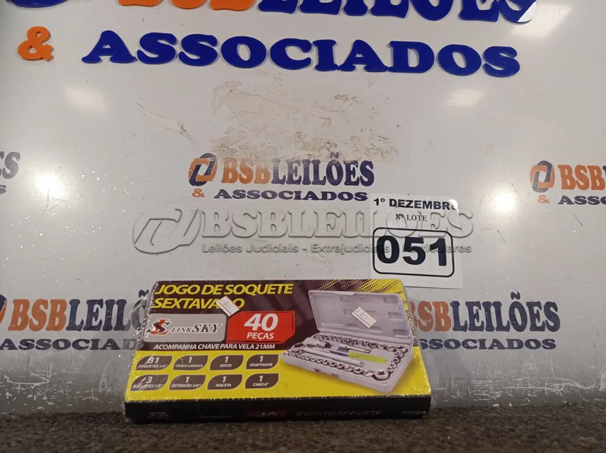 LOTE 051 - 01 JOGO DE SOQUETE SEXTAVADO 40 PEÇAS. (NO ESTADO) ATENÇÃO! FAZER A VISITAÇÃO ANTES DE ARREMATAR, NÃO SABEMOS SE FUNCIONA. LEILÃO NÃO TEM GARANTIA E NEM DEVOLUÇÃO, SUJEITO A POSSÍVEIS AVARIAS VISÍVEIS/OCULTAS E/OU AUSÊNCIA DE COMPONENTES.